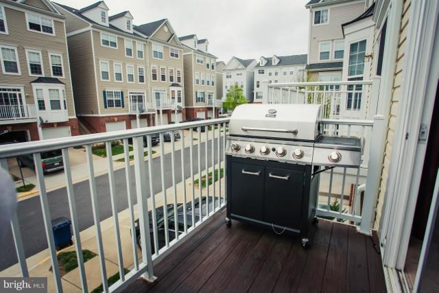 COPPERMINE CROSSING - Residential