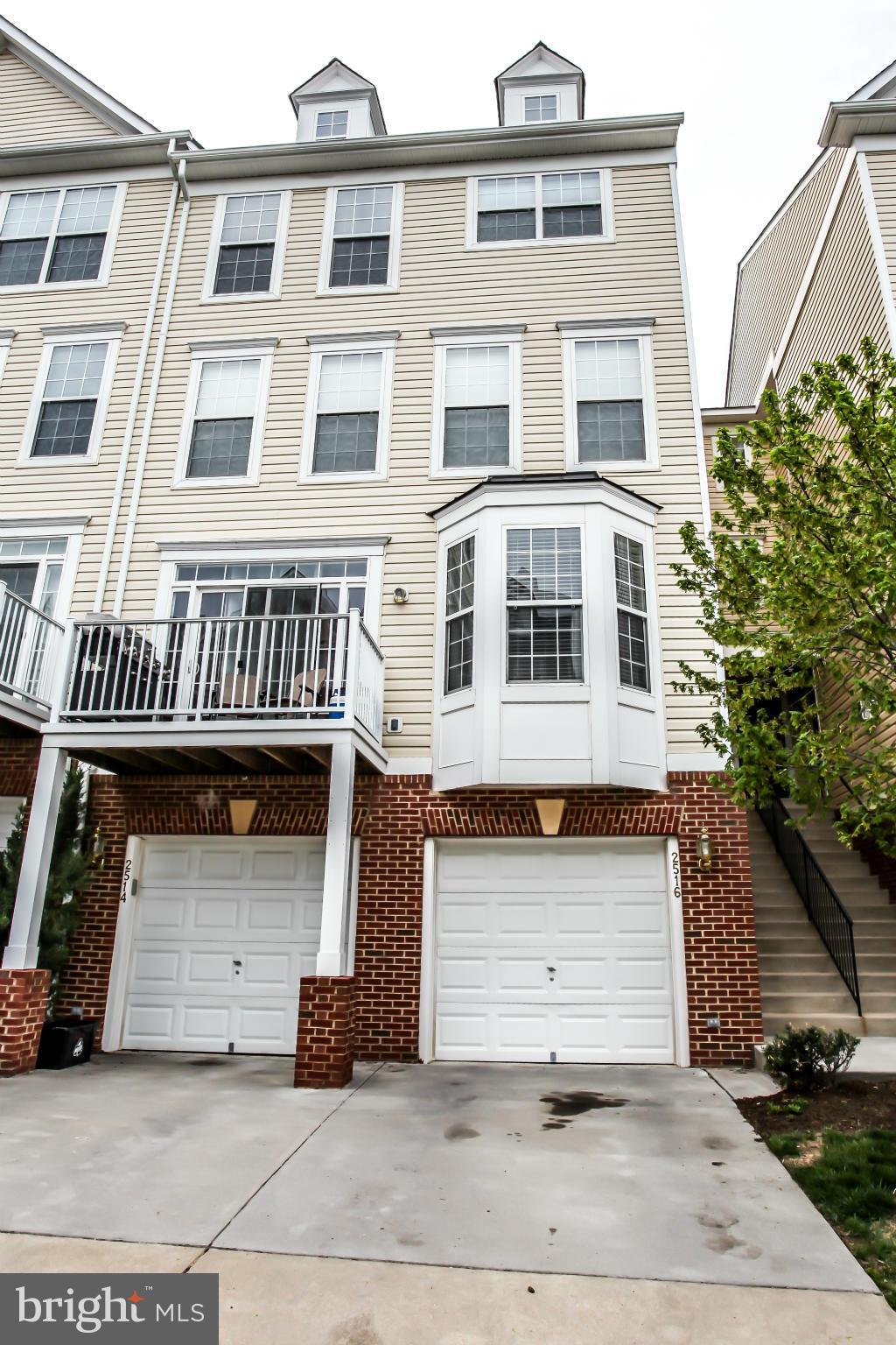 COPPERMINE CROSSING - Residential