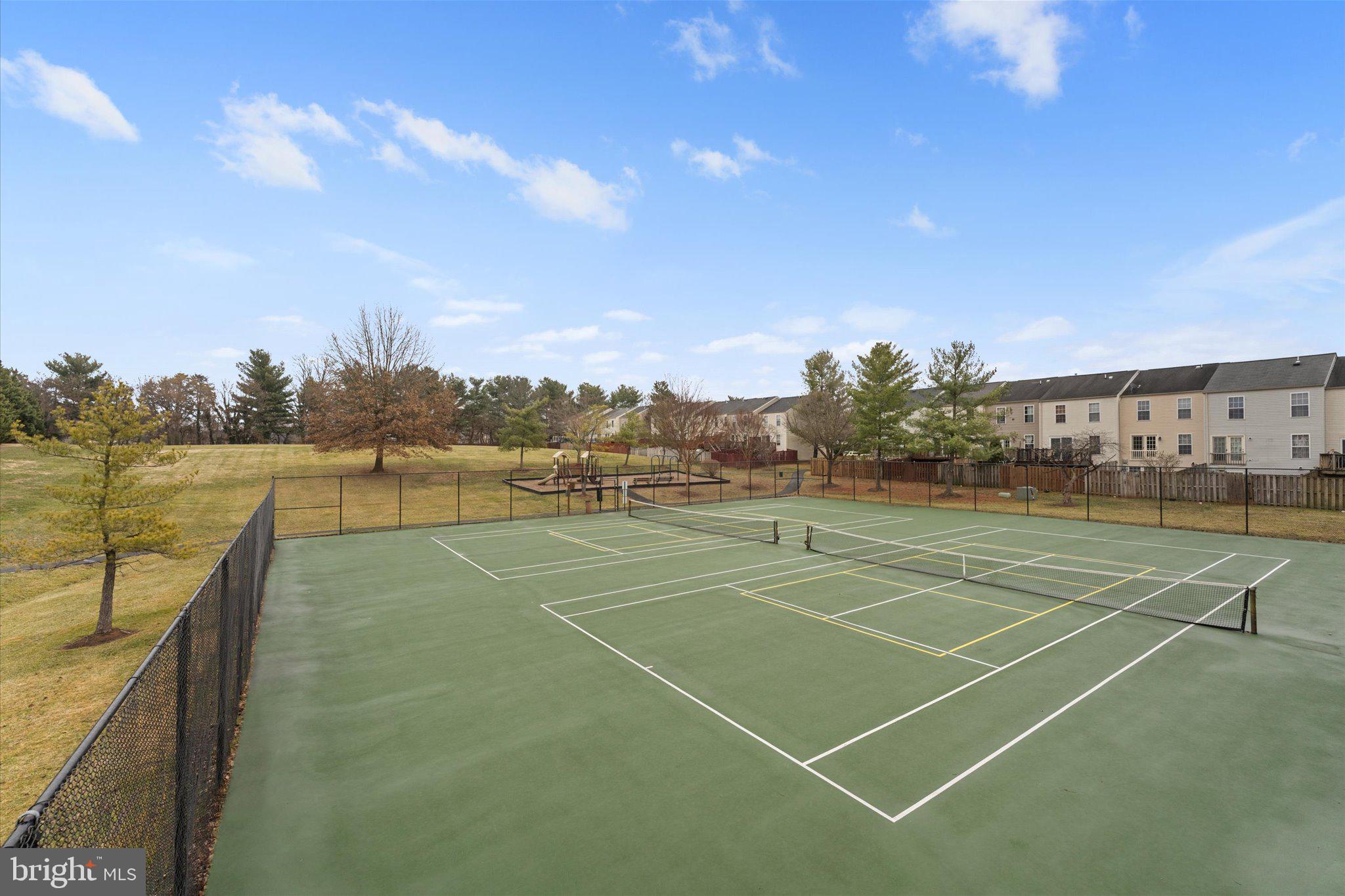 WELLINGTON/CLOVERHILL - Residential