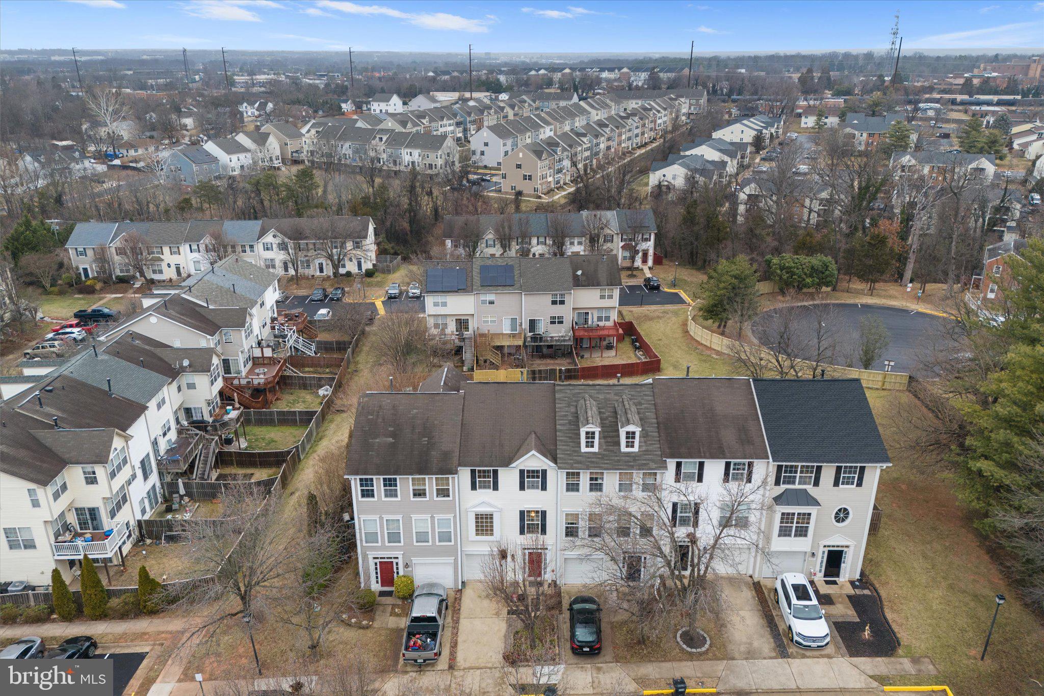 WELLINGTON/CLOVERHILL - Residential