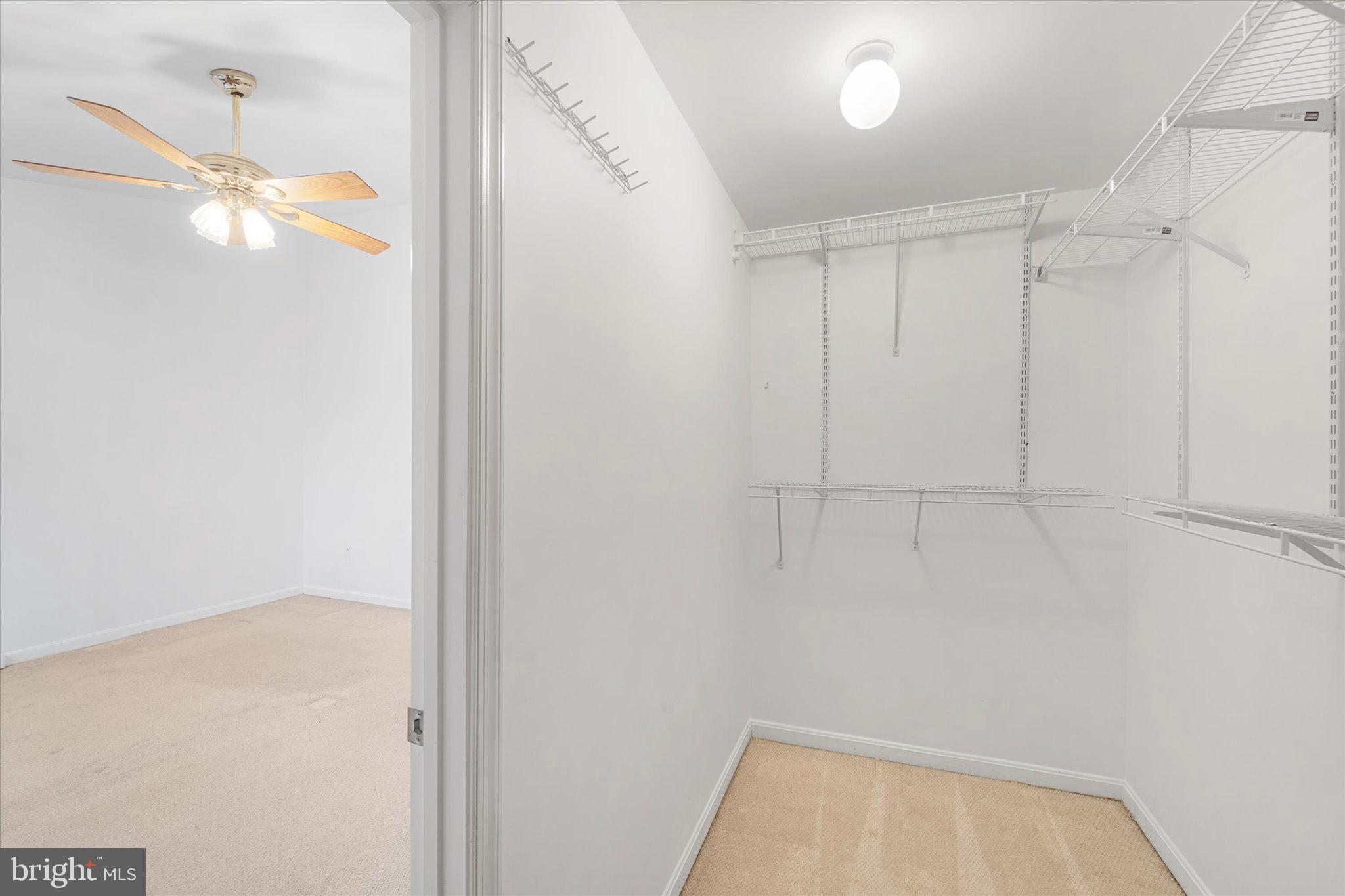 WELLINGTON/CLOVERHILL - Residential