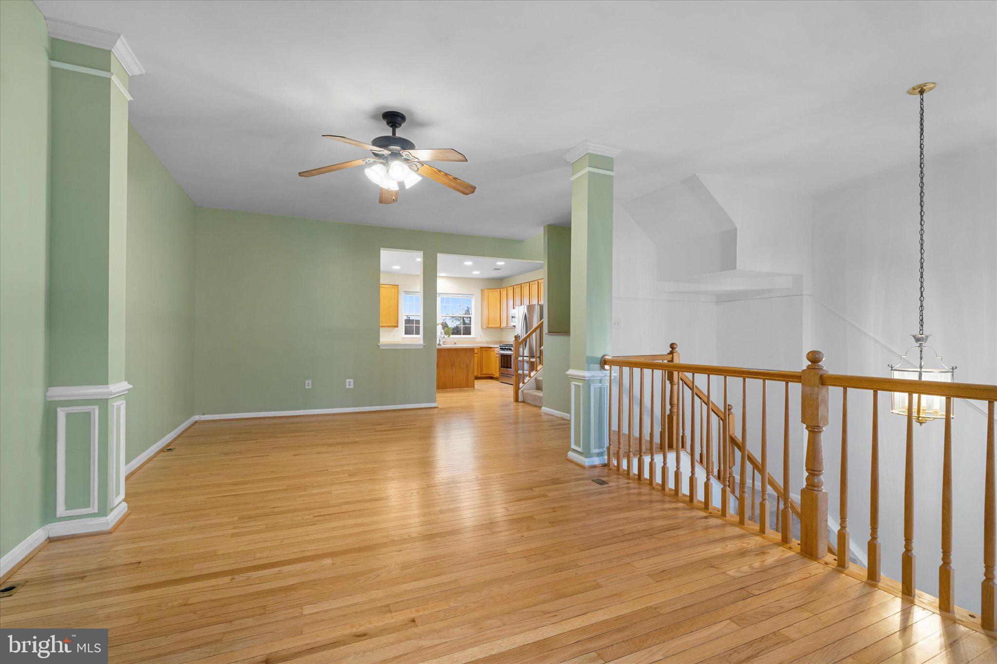 WELLINGTON/CLOVERHILL - Residential