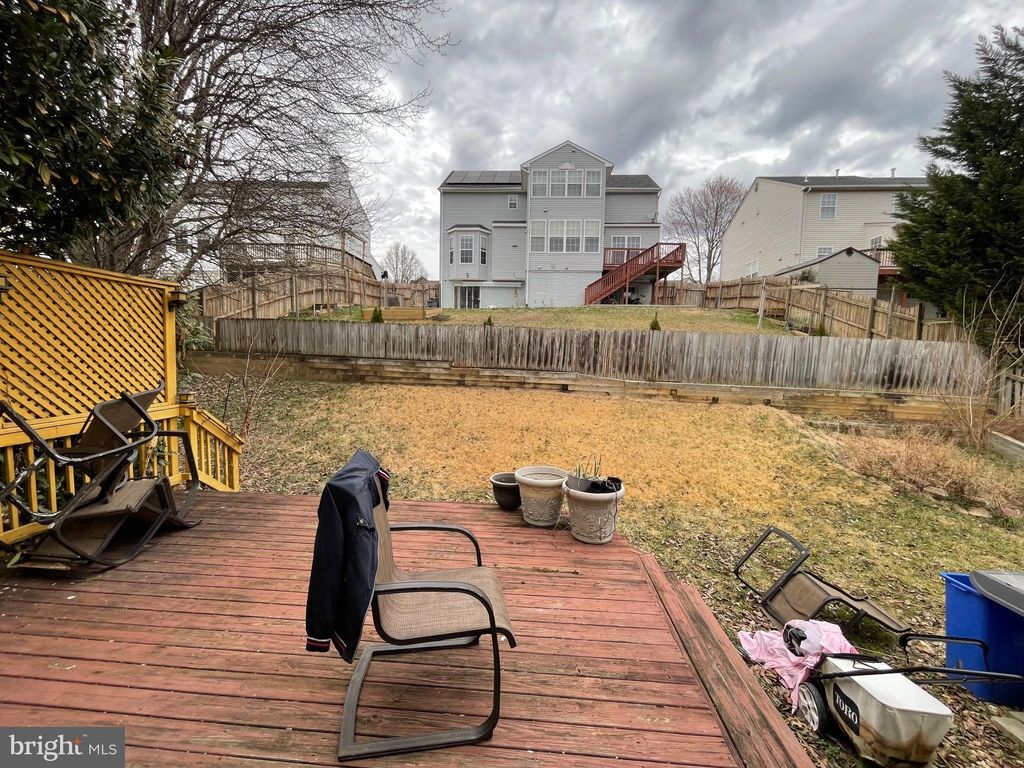 Photo of 6242 Oakland Drive, WOODBRIDGE, VA 22193 (MLS # VAPW2114236)