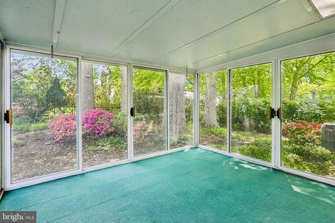Tiny photo for 14403 Butternut Court, ROCKVILLE, MD 20853 (MLS # MDMC2231150)