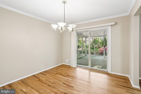 Tiny photo for 14403 Butternut Court, ROCKVILLE, MD 20853 (MLS # MDMC2231150)