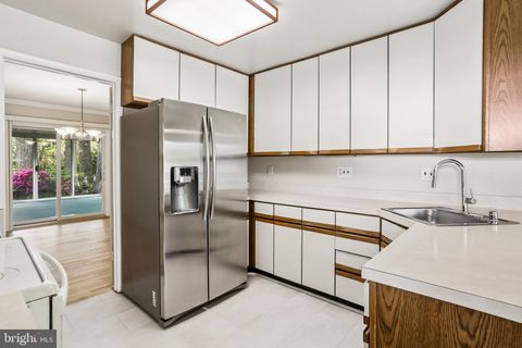 Tiny photo for 14403 Butternut Court, ROCKVILLE, MD 20853 (MLS # MDMC2231150)