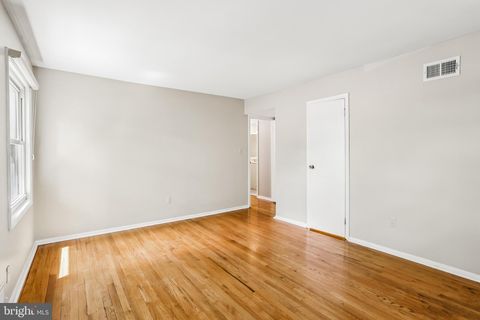 Tiny photo for 14403 Butternut Court, ROCKVILLE, MD 20853 (MLS # MDMC2231150)