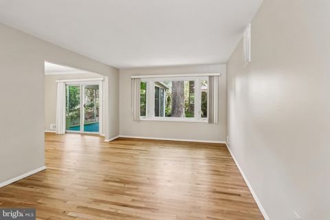 Tiny photo for 14403 Butternut Court, ROCKVILLE, MD 20853 (MLS # MDMC2231150)