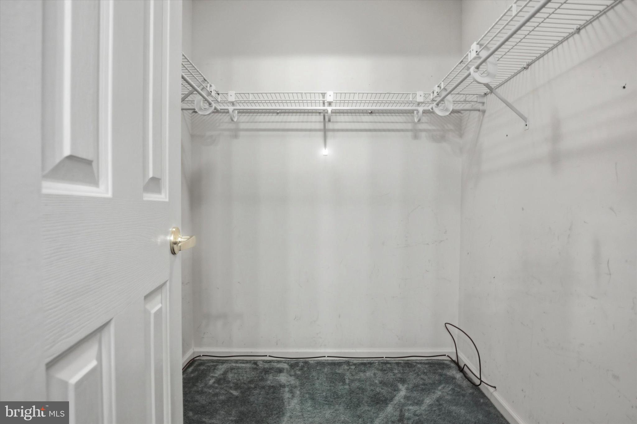 CARRIAGE HOUSE CONDO - Residential