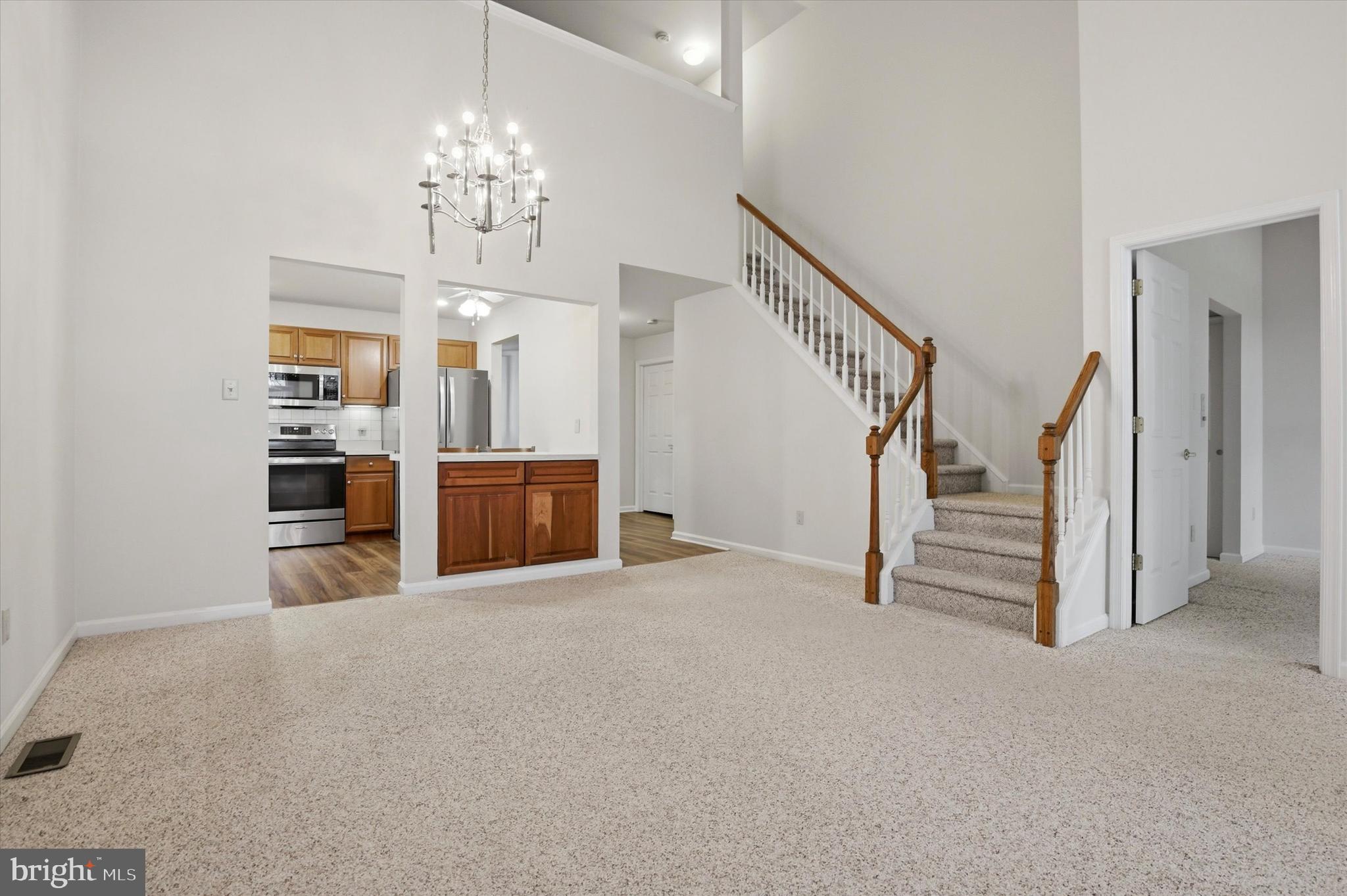 CARRIAGE HOUSE CONDO - Residential