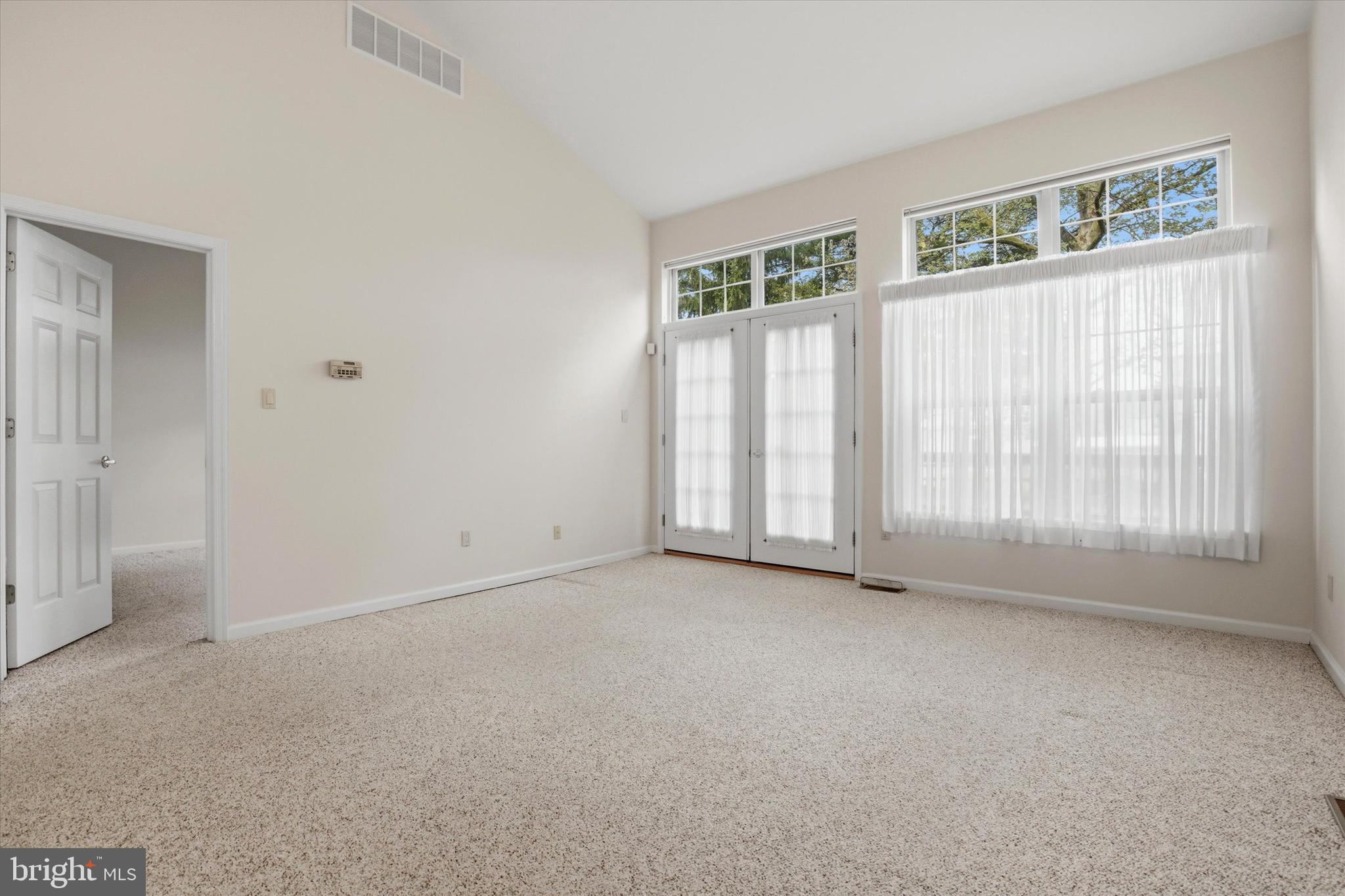 CARRIAGE HOUSE CONDO - Residential