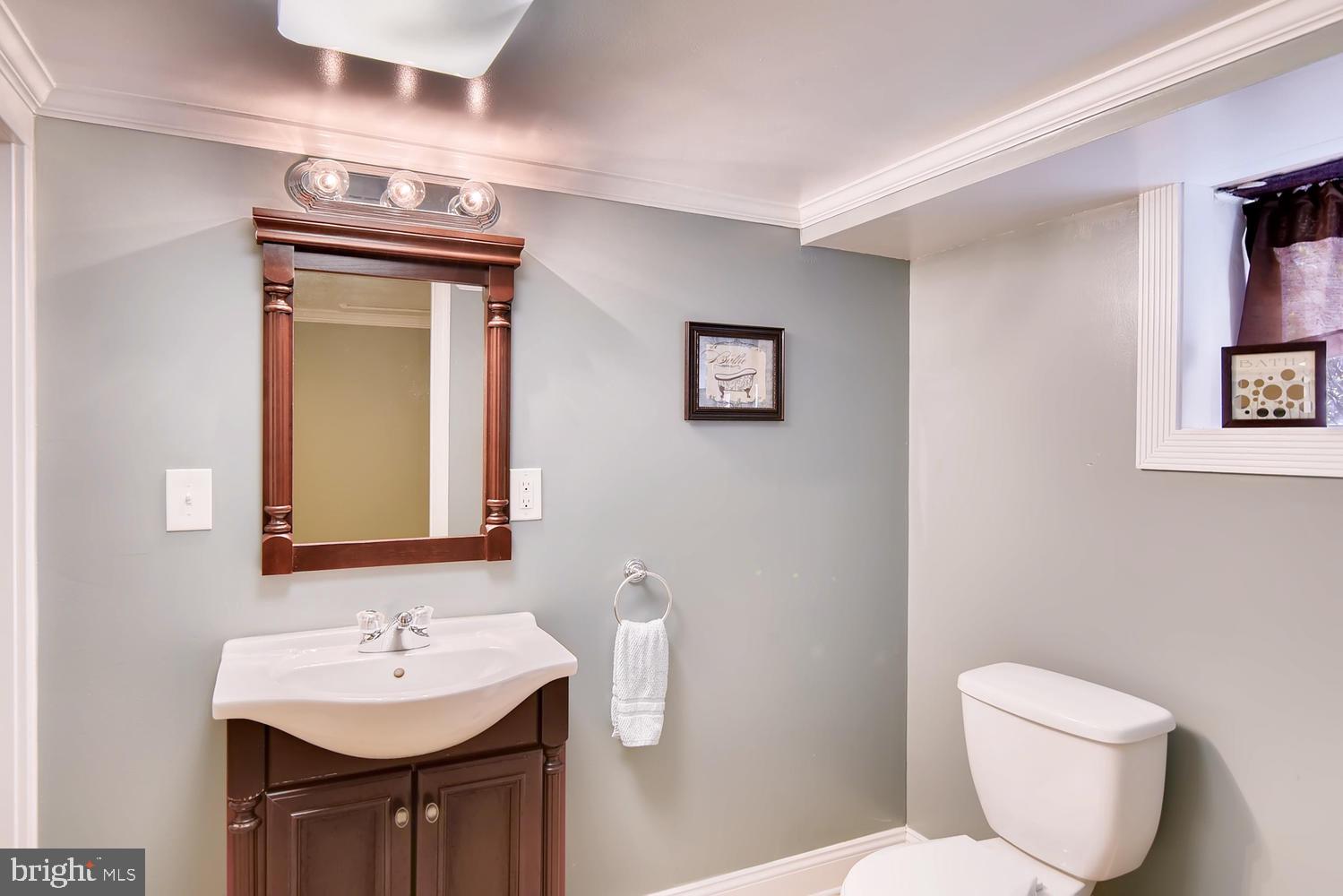 FAIRLAWN - Residential