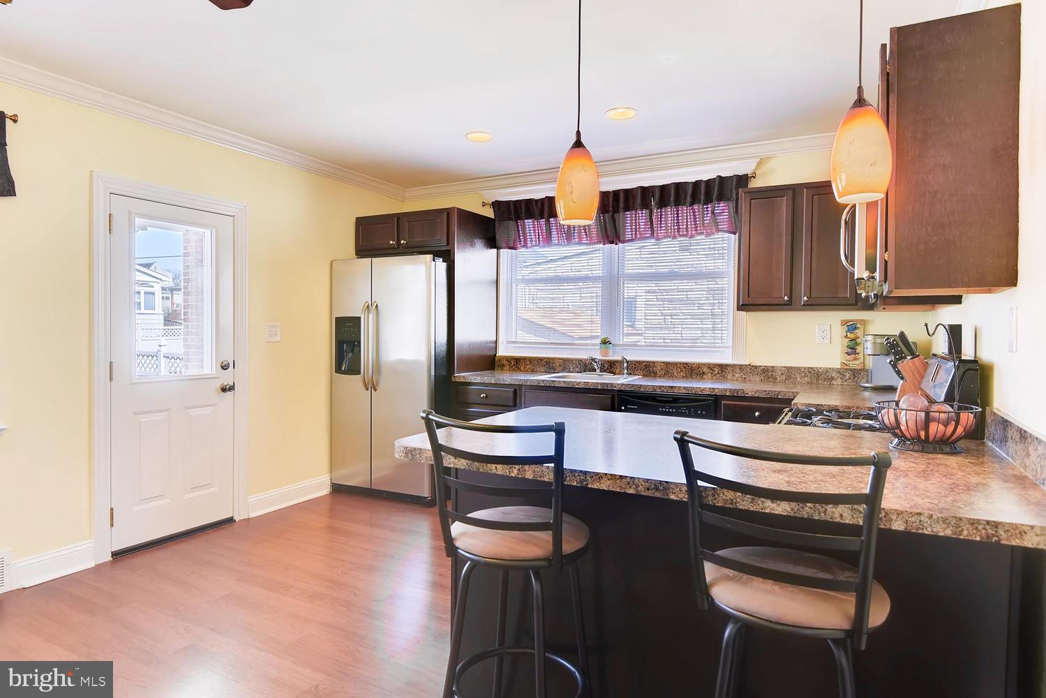 FAIRLAWN - Residential