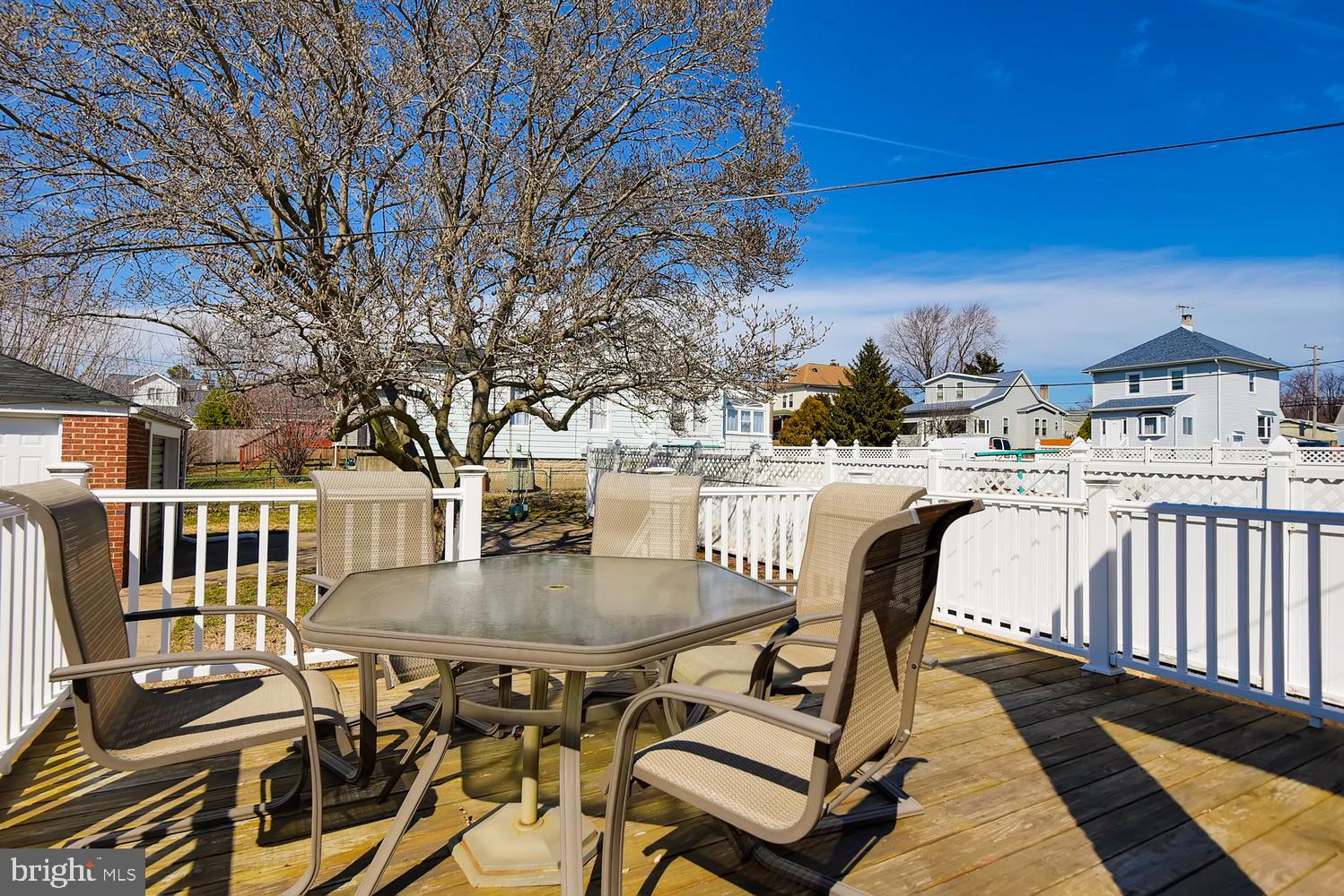 FAIRLAWN - Residential