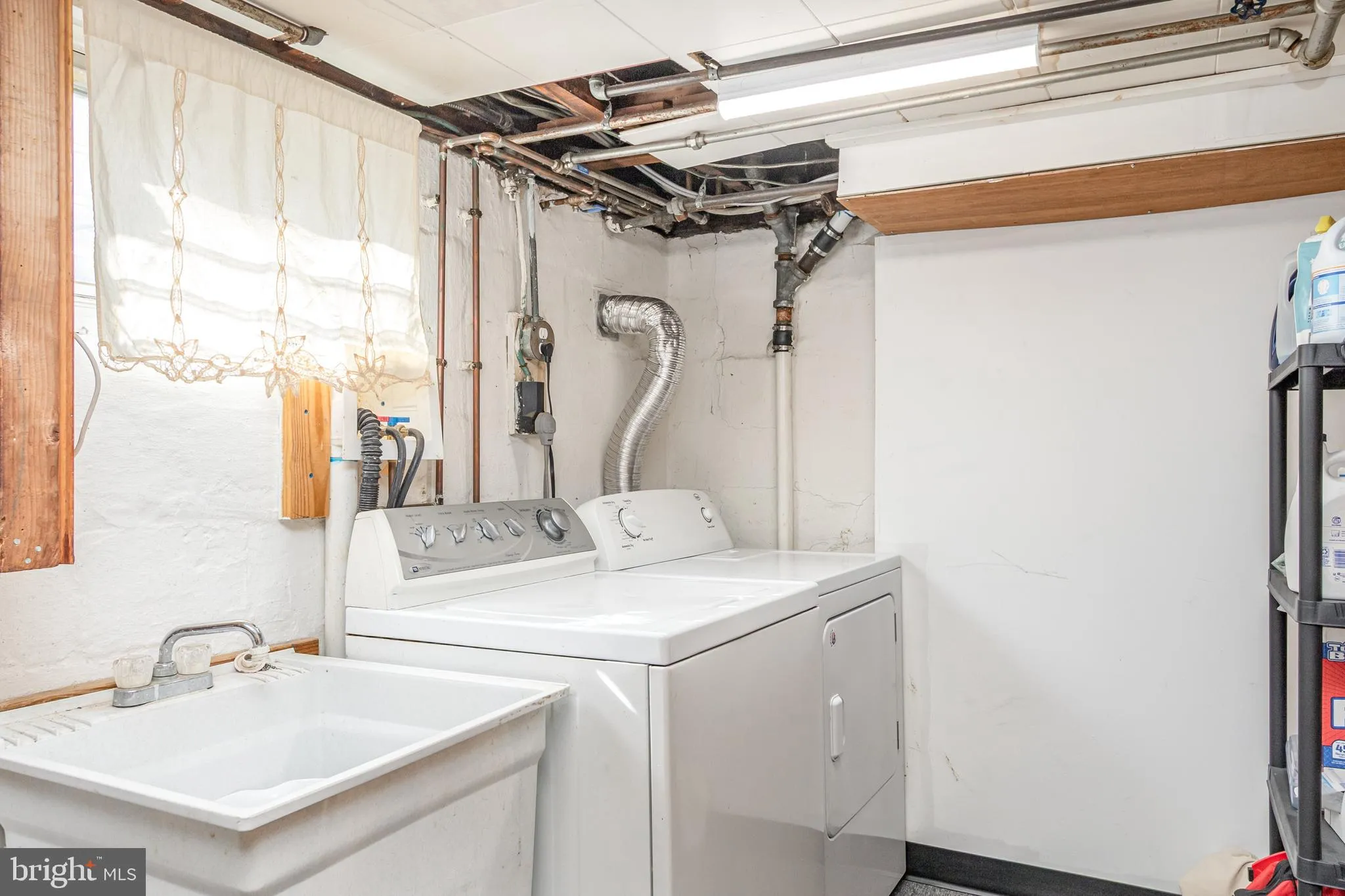 Parkville, Maryland 21234, United States, 3 Bedrooms Bedrooms, ,2 BathroomsBathrooms,Residential,Coming Soon,233511