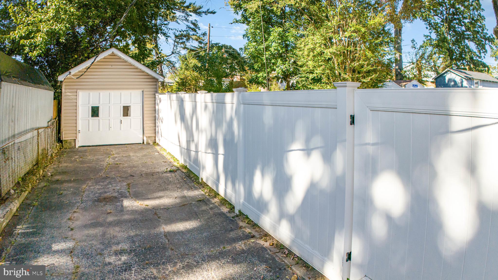 PARKVILLE - Residential