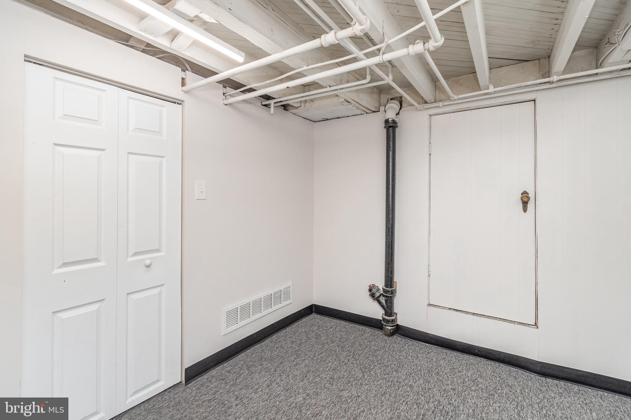 PARKVILLE - Residential