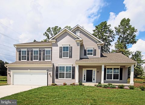 5906 HUNT WEBER DRIVE CLINTON MD 20735