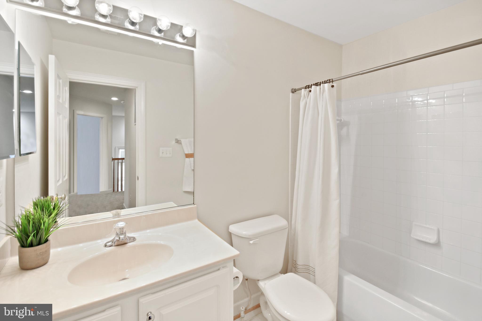 VILLAGES OF URBANA - Residential