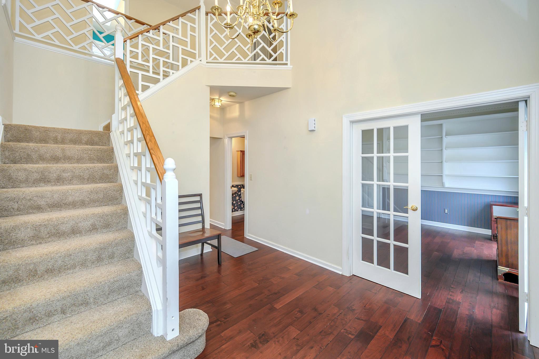 RED ROSE VILLAGE - Residential