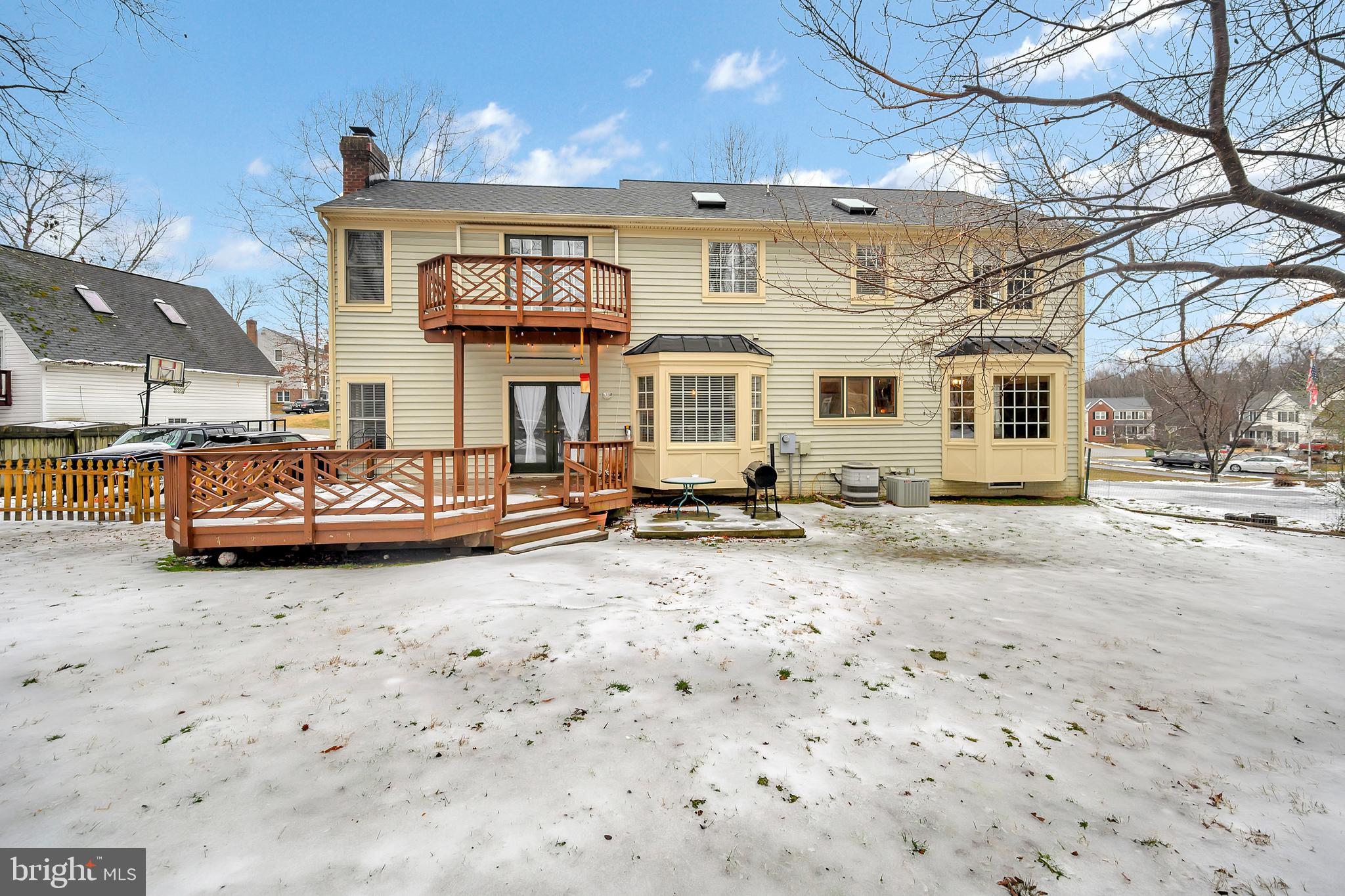 RED ROSE VILLAGE - Residential