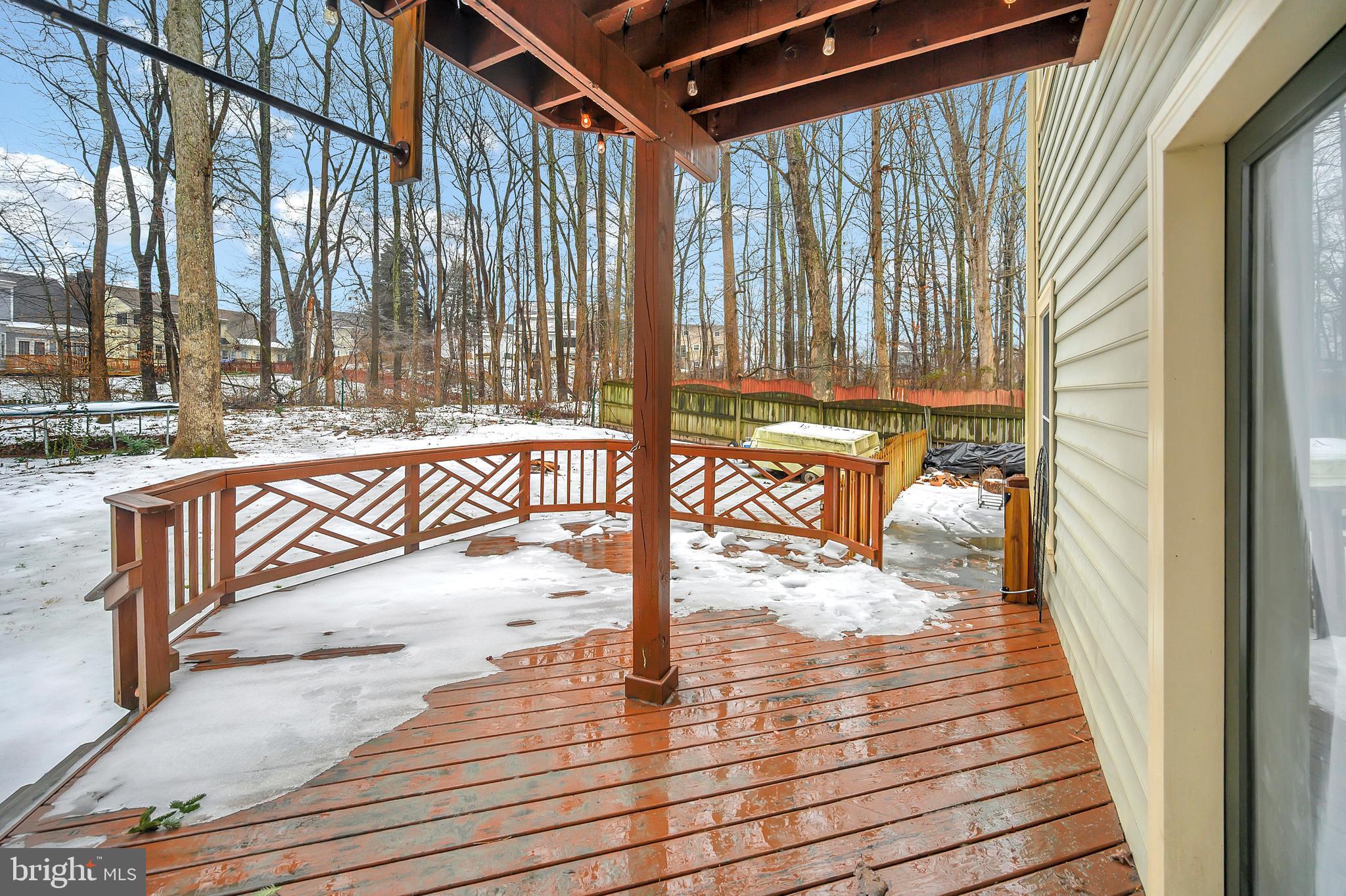 RED ROSE VILLAGE - Residential