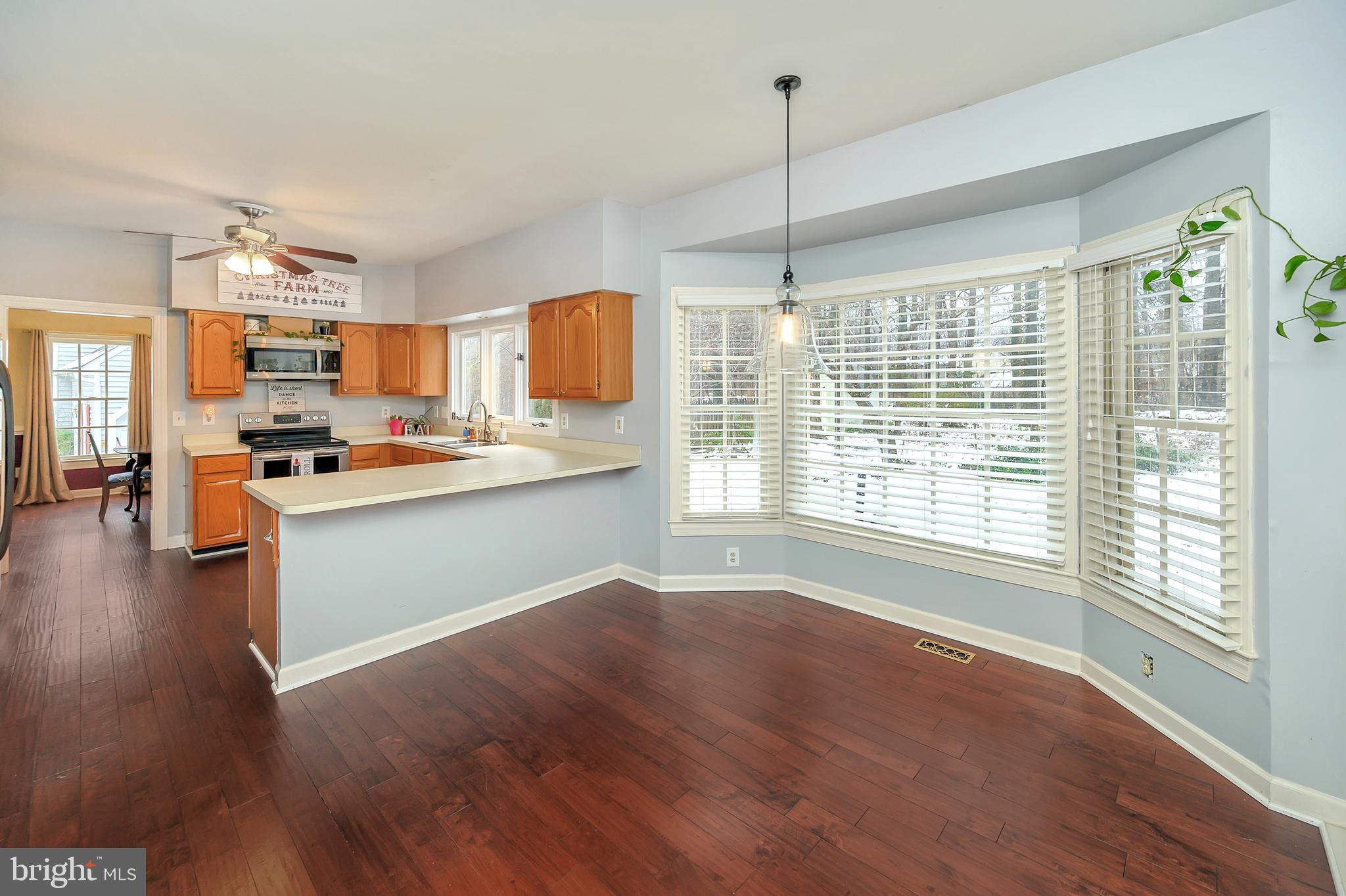 RED ROSE VILLAGE - Residential