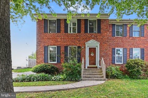 Townhouse For Sale - 1009 Northfield Drive<br/> Cumberland County, CARLISLE, PA 17013