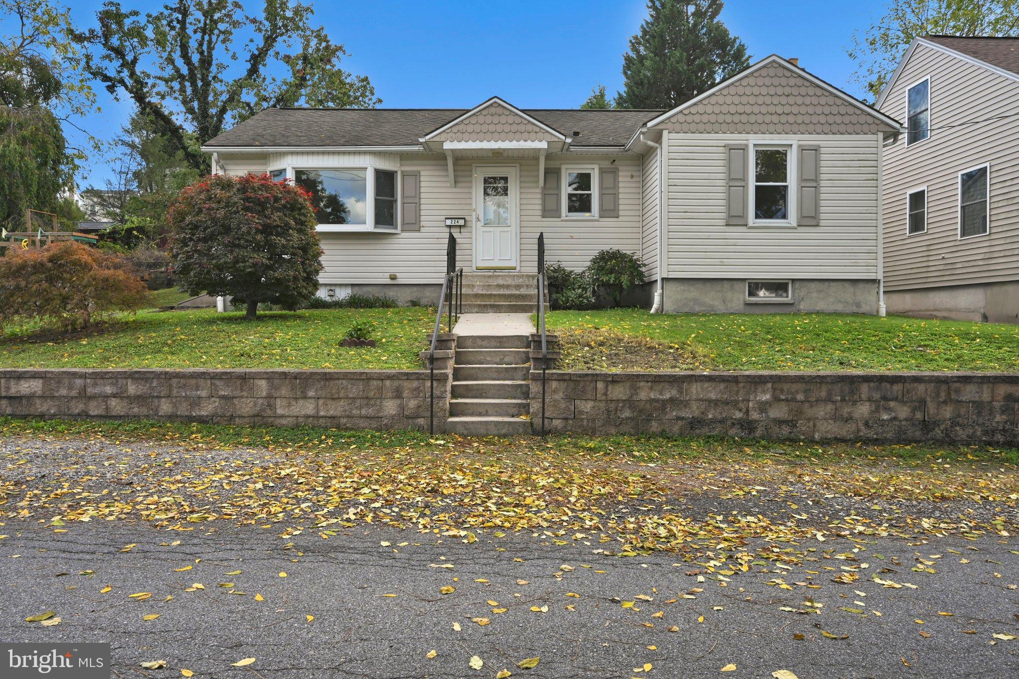 224 ALDRICH STREET