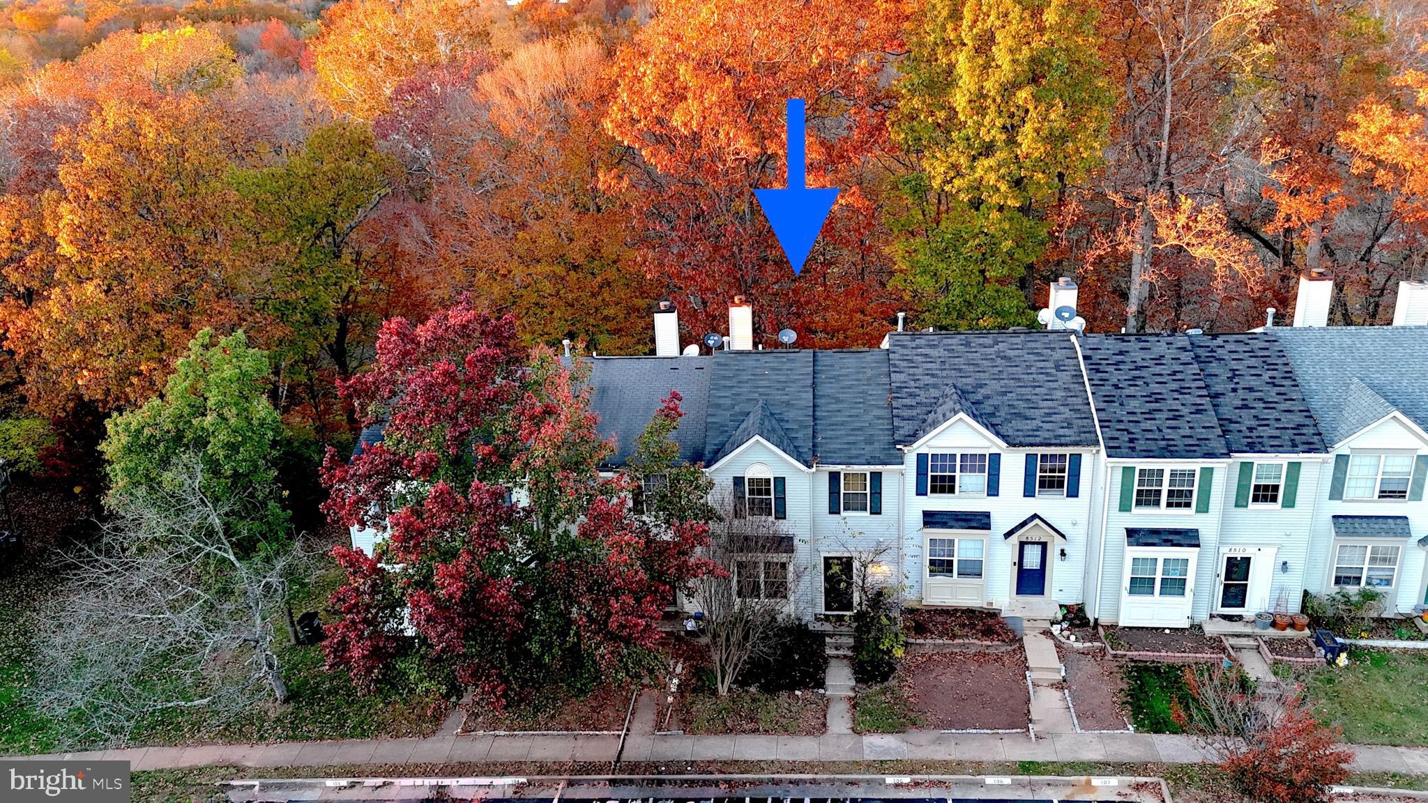 8514 CHARNWOOD COURT