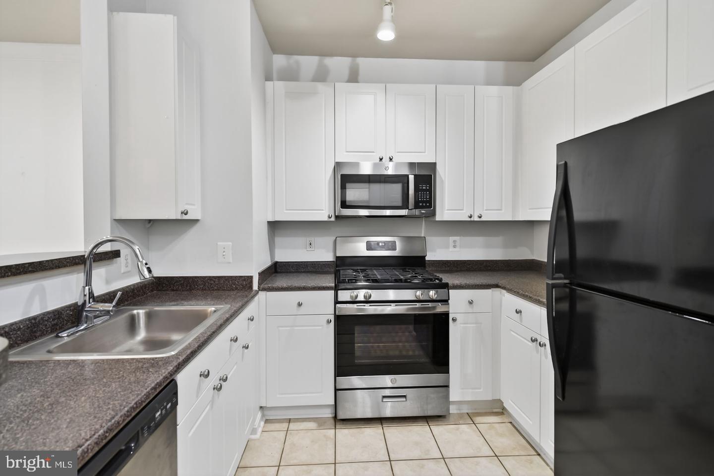 MARQUIS AT VIENNA STATION - Residential Lease