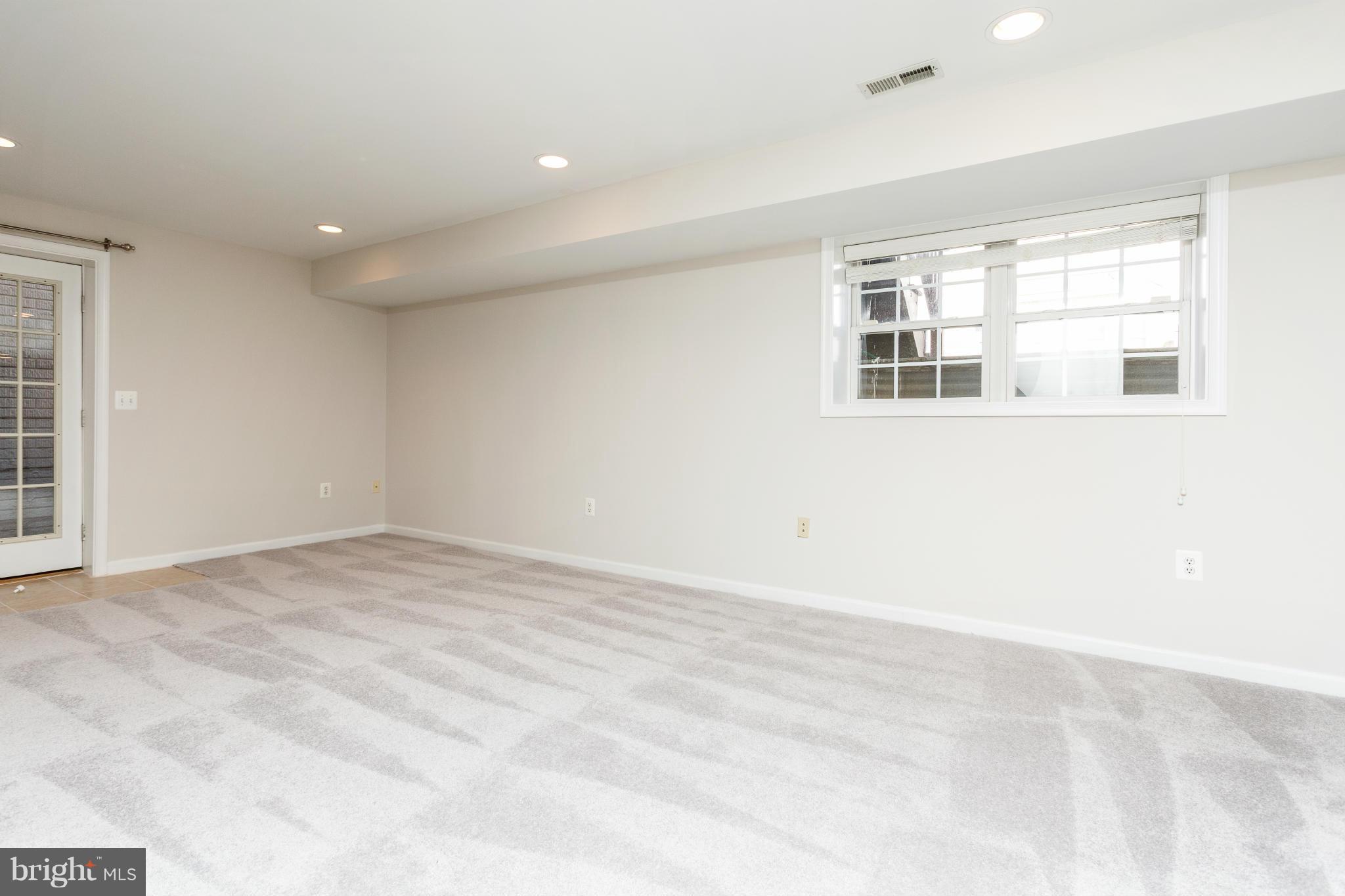 WEDDERBURN HEIGHTS - Residential Lease