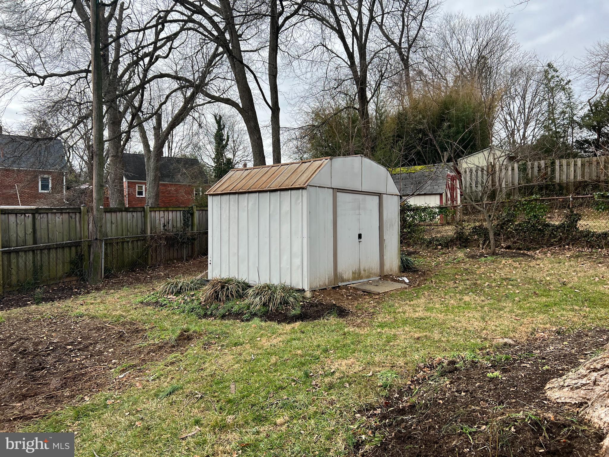 TYLER PARK - Residential