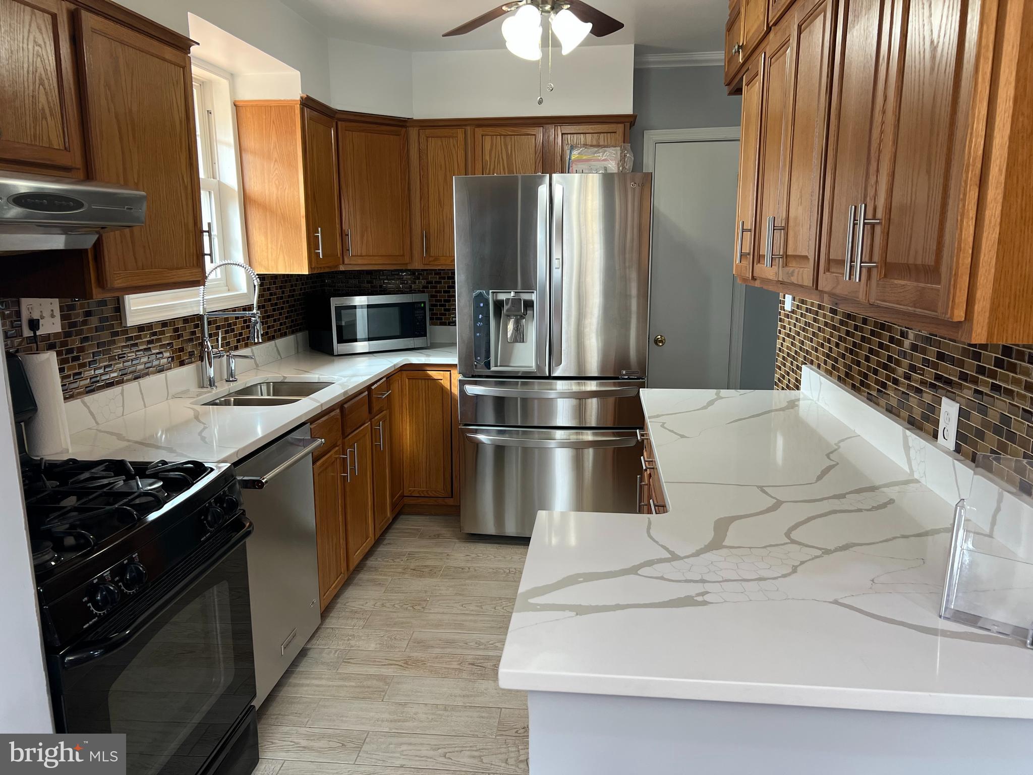 TYLER PARK - Residential