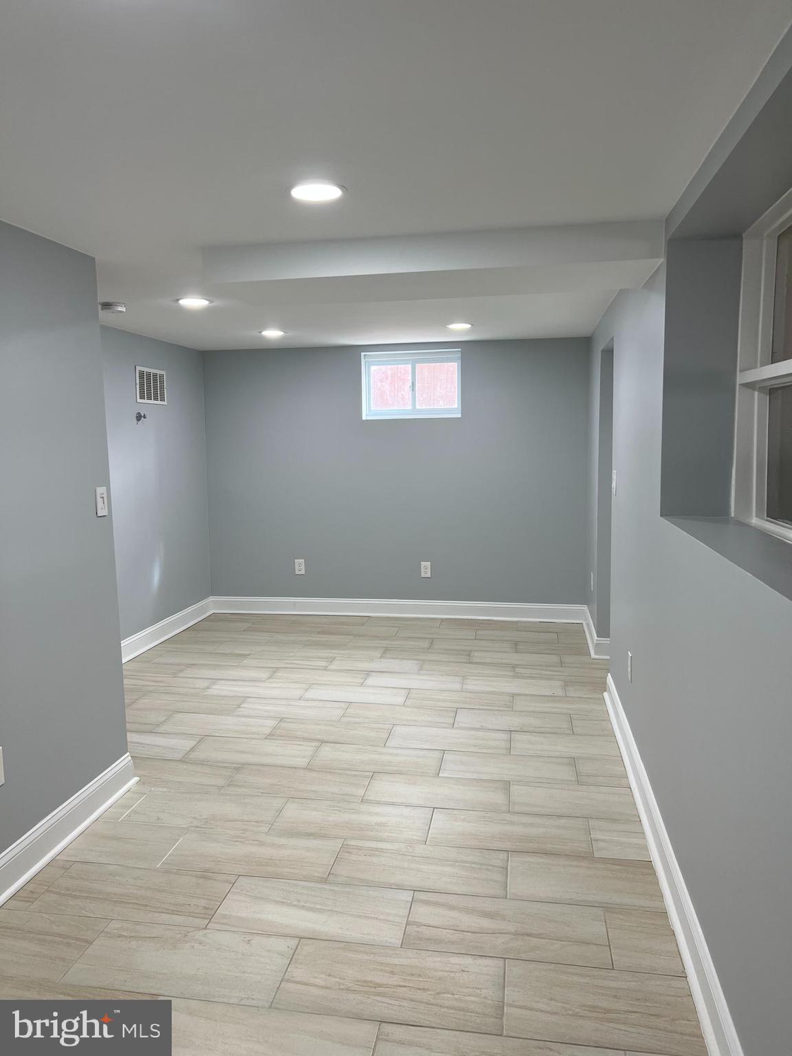 TYLER PARK - Residential