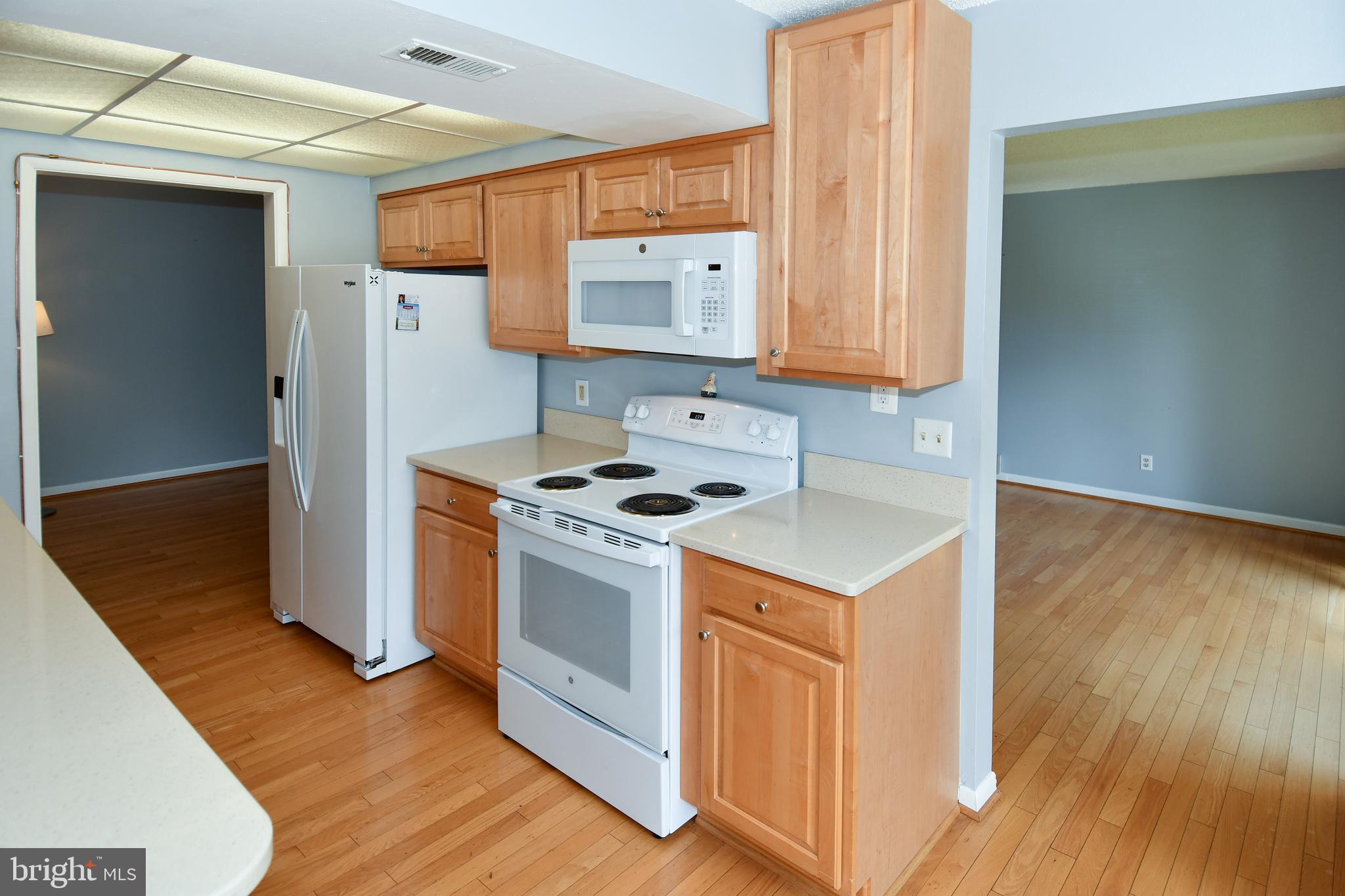 LEISURE WORLD - Residential