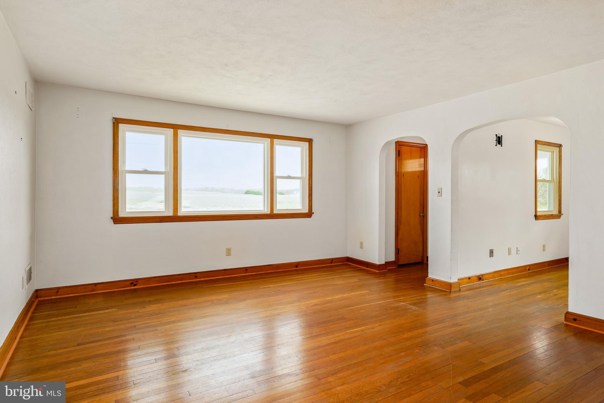 NONAVAILABLE - Residential