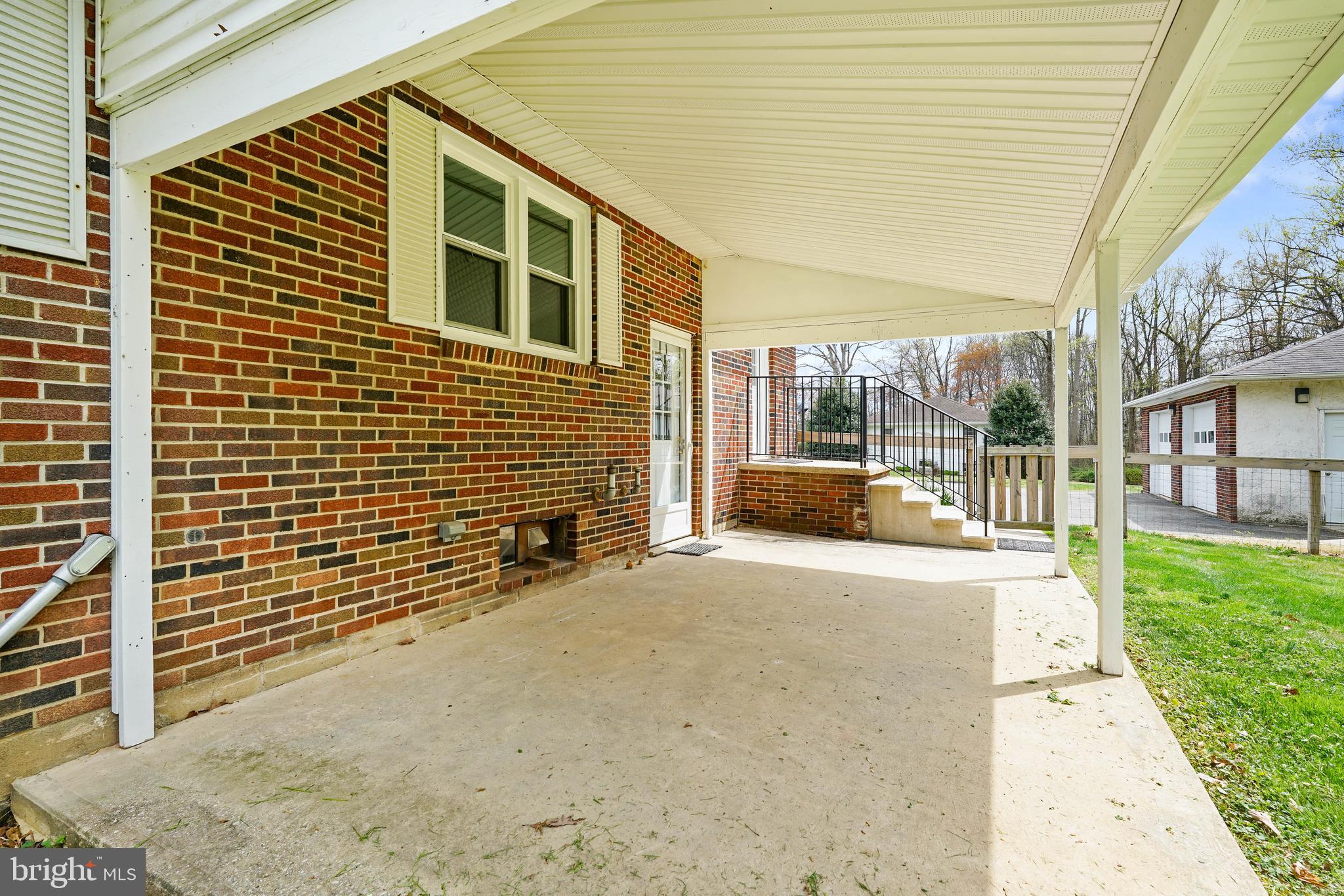 NONAVAILABLE - Residential