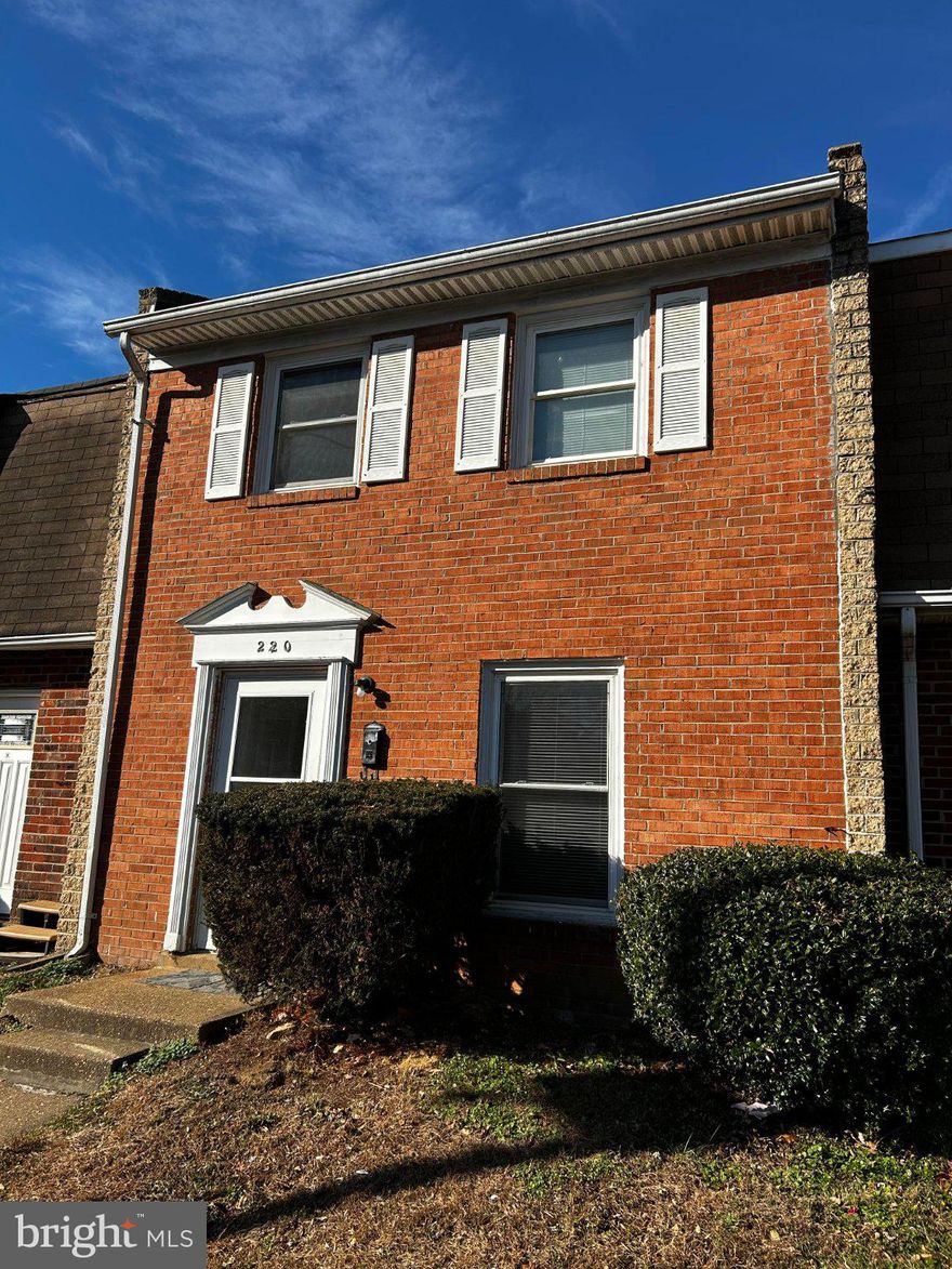 Discover an exceptional FIRST-TIME OWNERSHIP or investment opportunity in the heart of Central Park Townhomes! This charming 2-bedroom, 1.5-bathroom Colonial townhouse, built in 1977 and updated in early 2026, offers potential returns or affordable in-town living. The traditional floor plan features an inviting eat-in kitchen equipped with essential appliances, including a built-in microwave, electric oven/range, and stacked washer/dryer for ultimate convenience. Freshley painted throughout, with a blend of carpet, laminate plank, and vinyl flooring, this home offers a cozy yet modern feel. Kitchen completely updated with new cabinets, countertops, appliances, and flooring--opens to a private fenced yard. Enjoy the ease of main-floor stacked laundry and assigned parking for two vehicles. The low-maintenance vinyl siding enhances curb appeal while minimizing upkeep costs.  High-speed internet. Great commuter location with VRE station within 10 minutes or the Stafford Slug line 15 minutes away.   Sold "as-is".