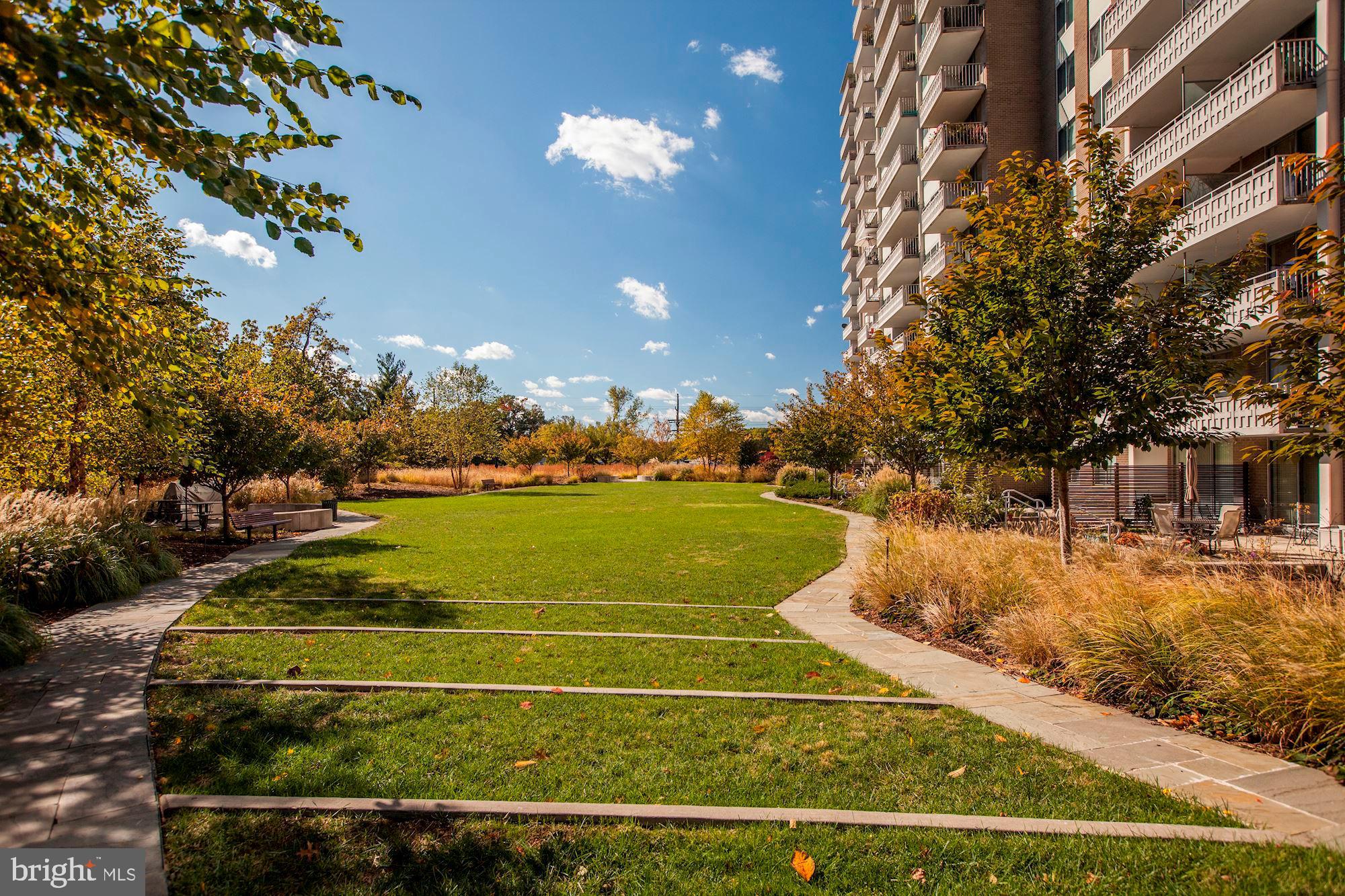 KENWOOD - Residential Lease