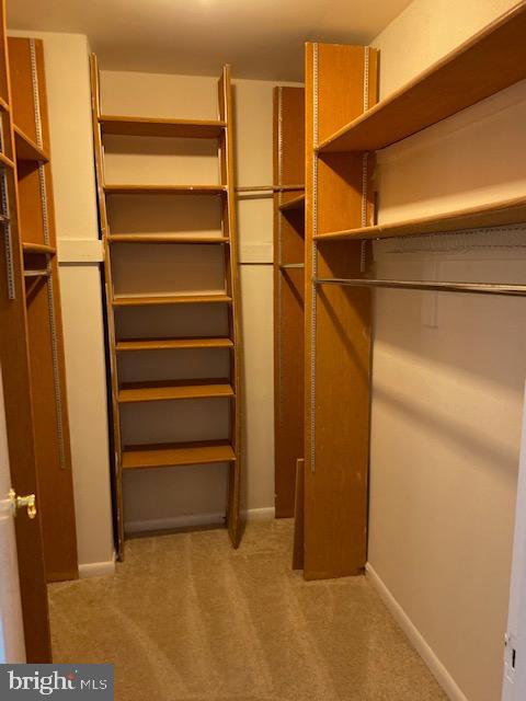 KENWOOD - Residential Lease