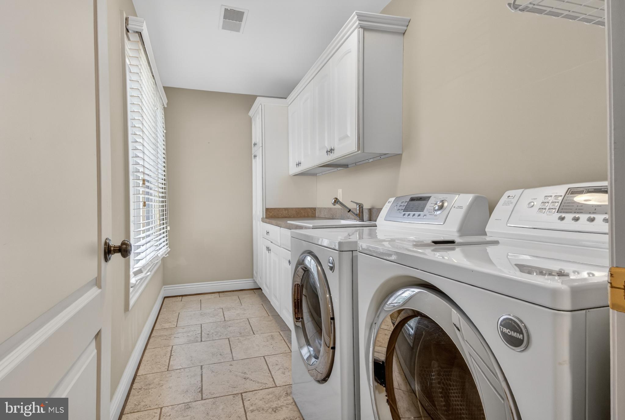 LAKE MANASSAS - Residential