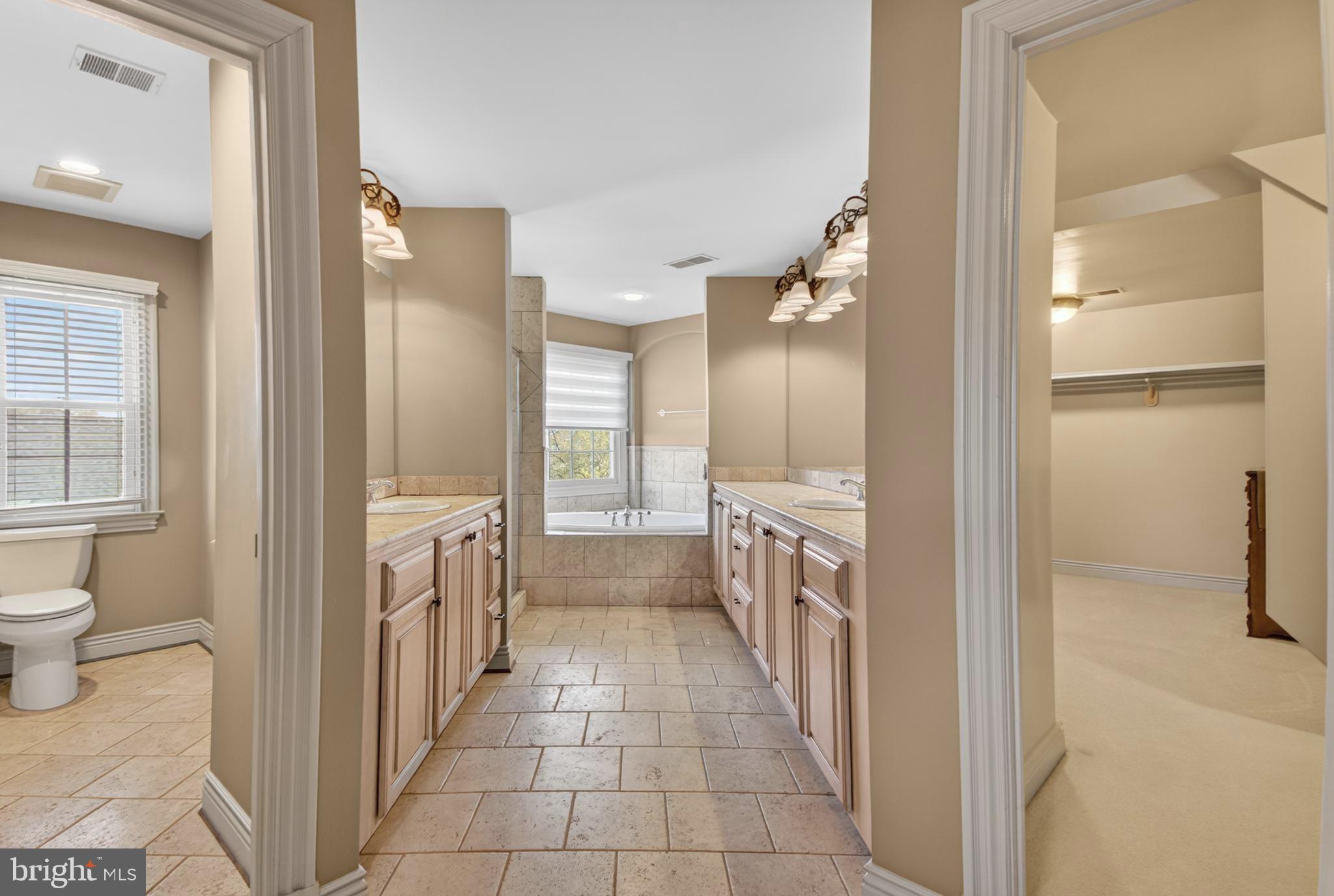 LAKE MANASSAS - Residential