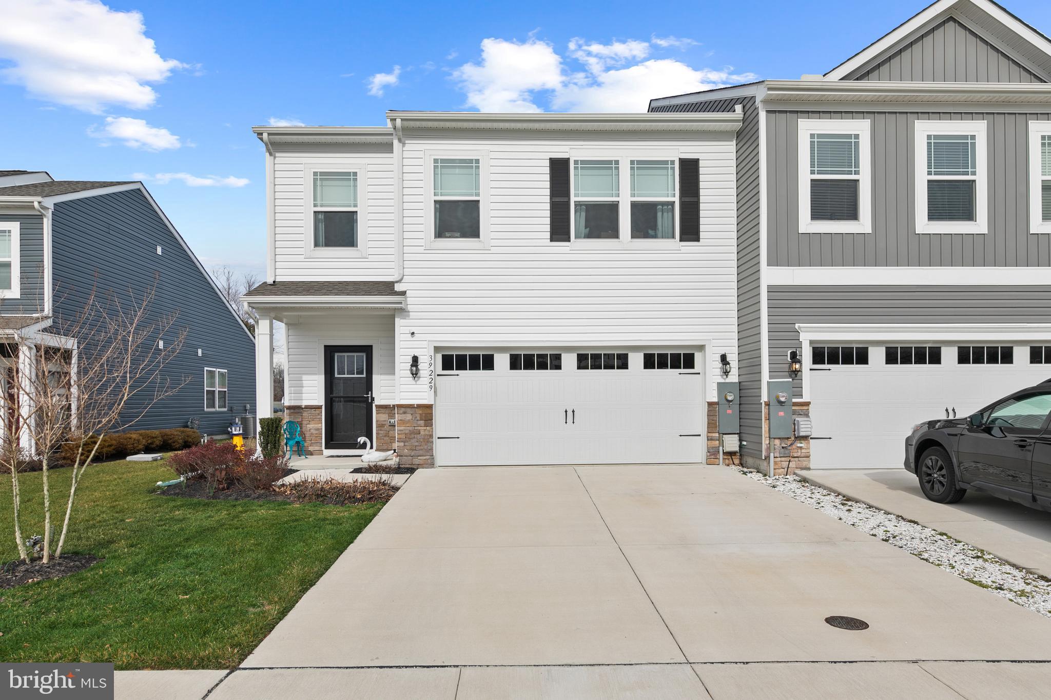 MILLVILLE BY THE SEA - Residential