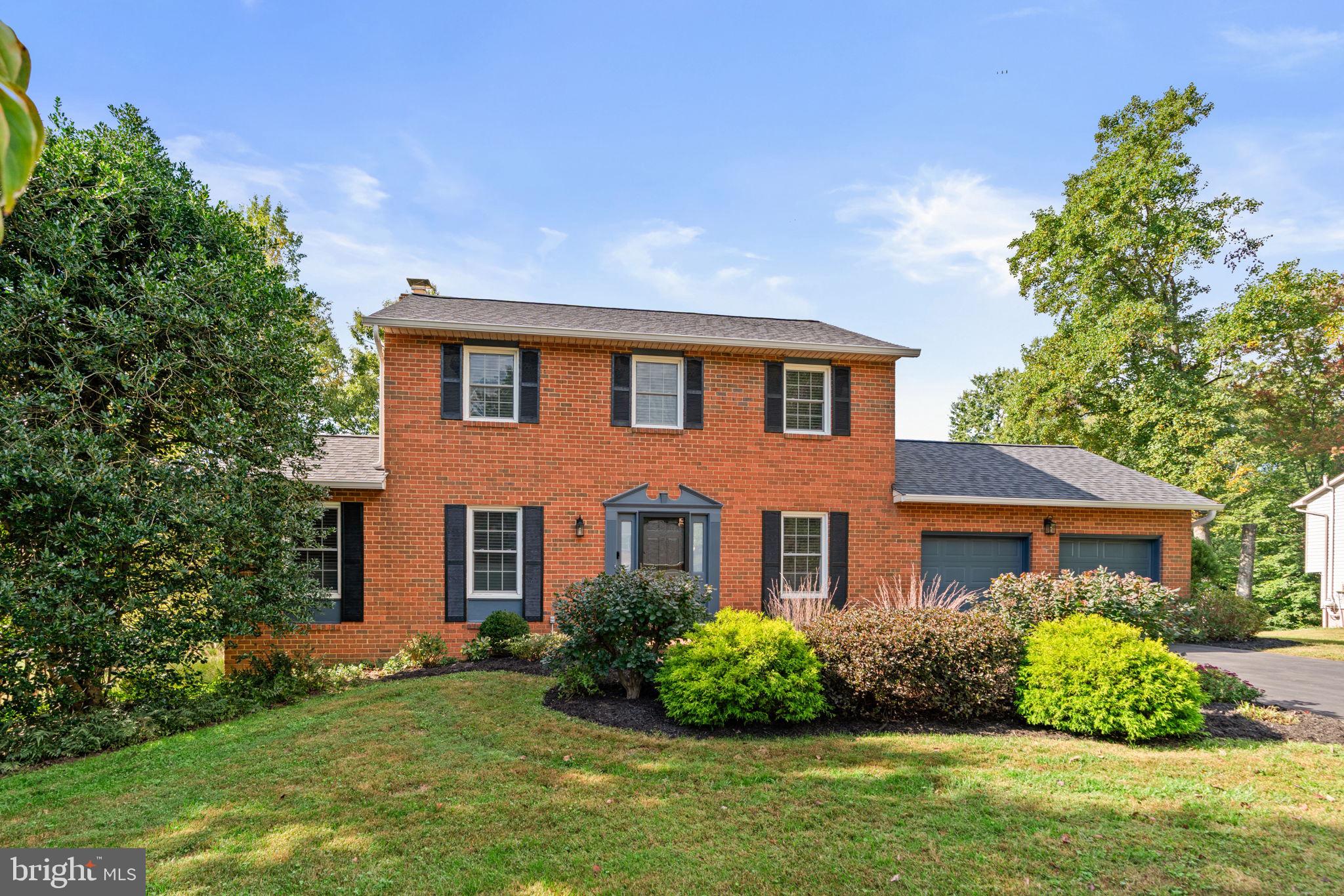 4236 HERMITAGE DRIVE