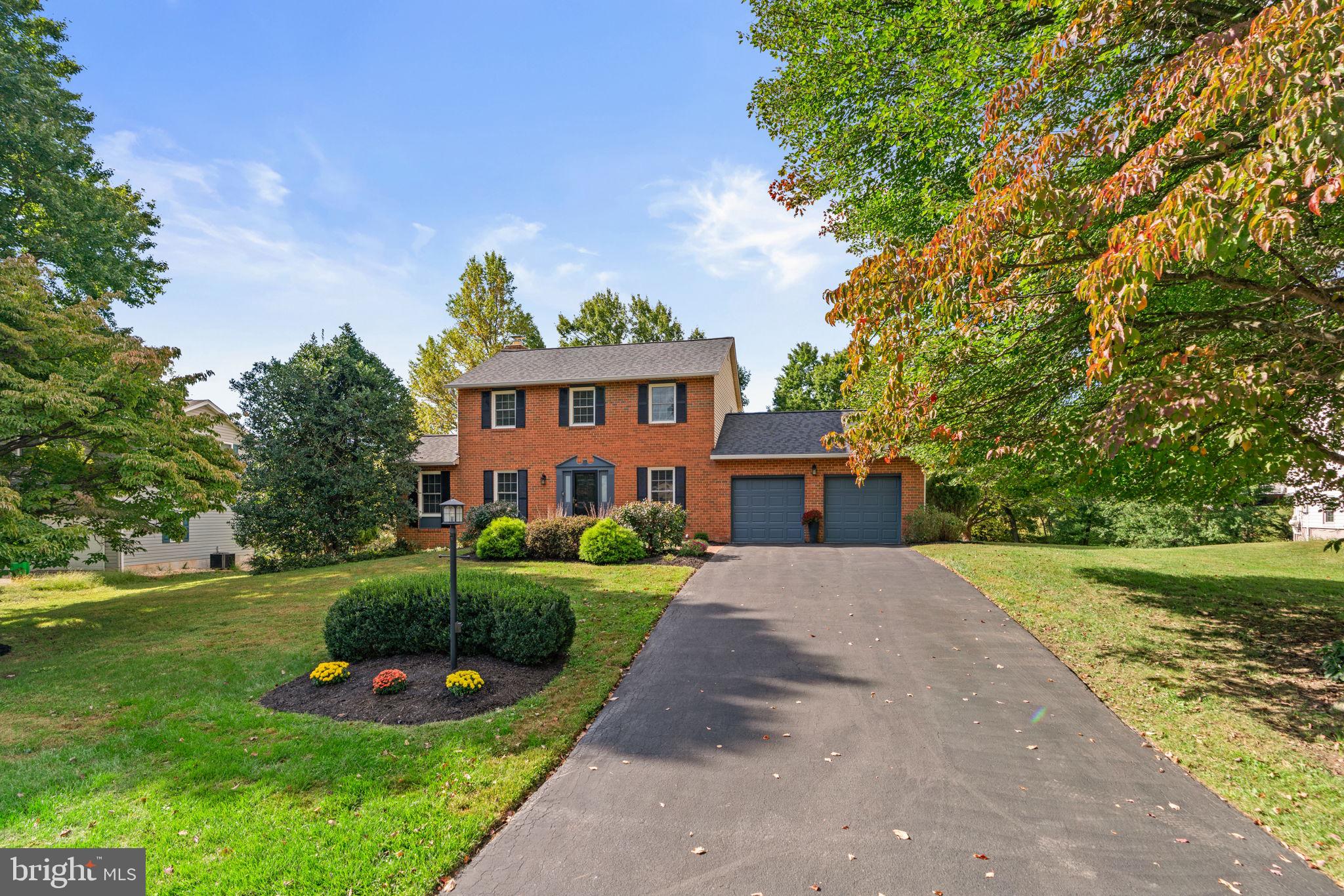 4236 HERMITAGE DRIVE