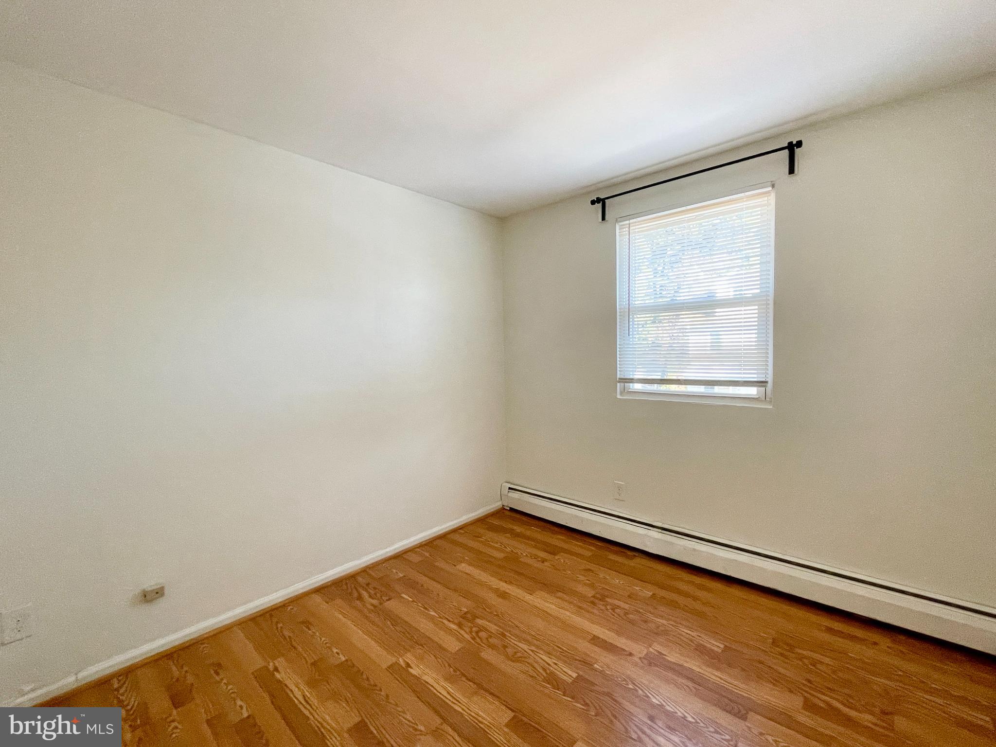 GARRETT HILL - Residential Lease