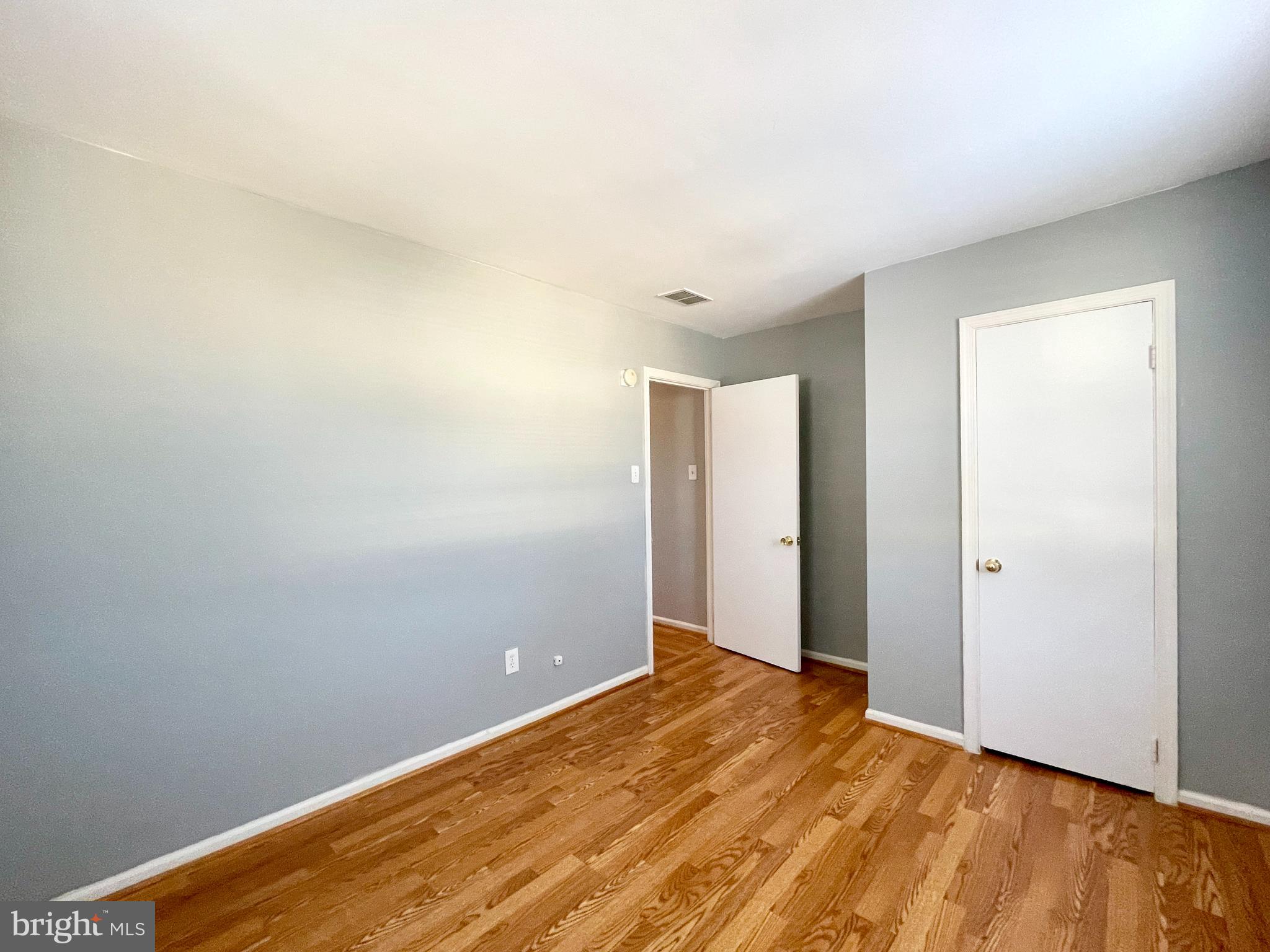 GARRETT HILL - Residential Lease