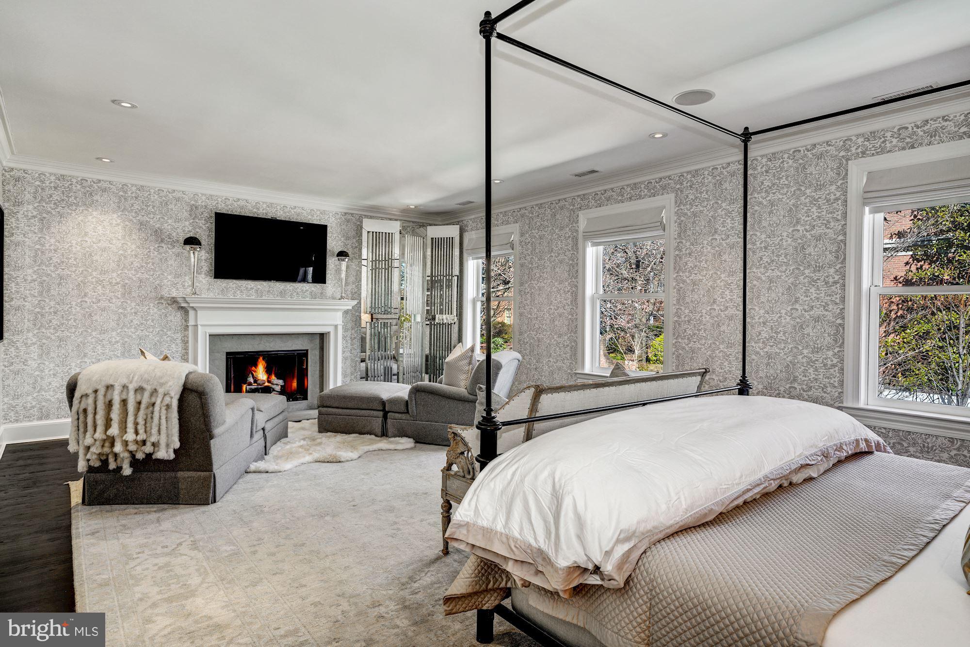 GEORGETOWN - Residential
