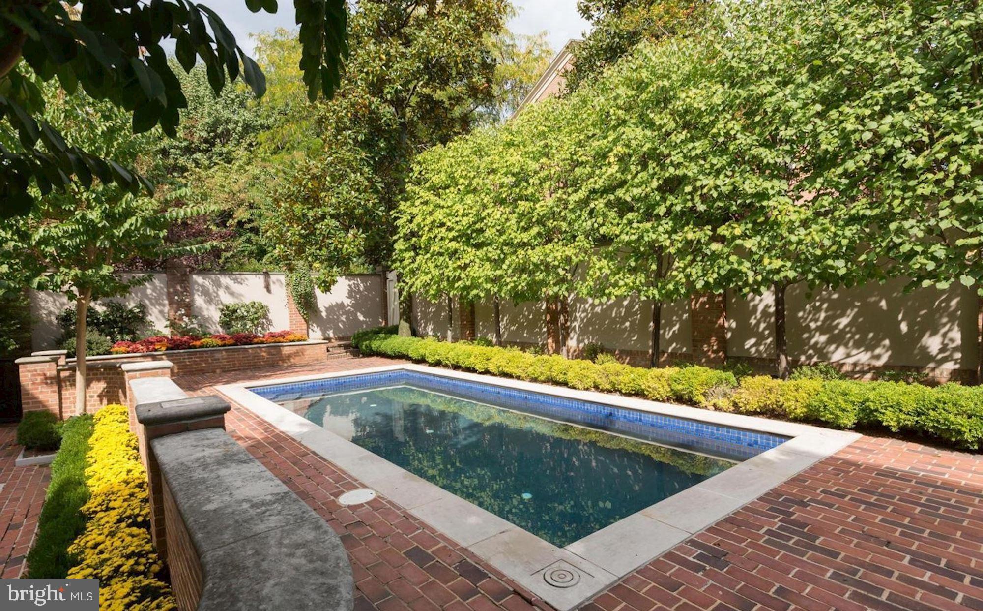 GEORGETOWN - Residential